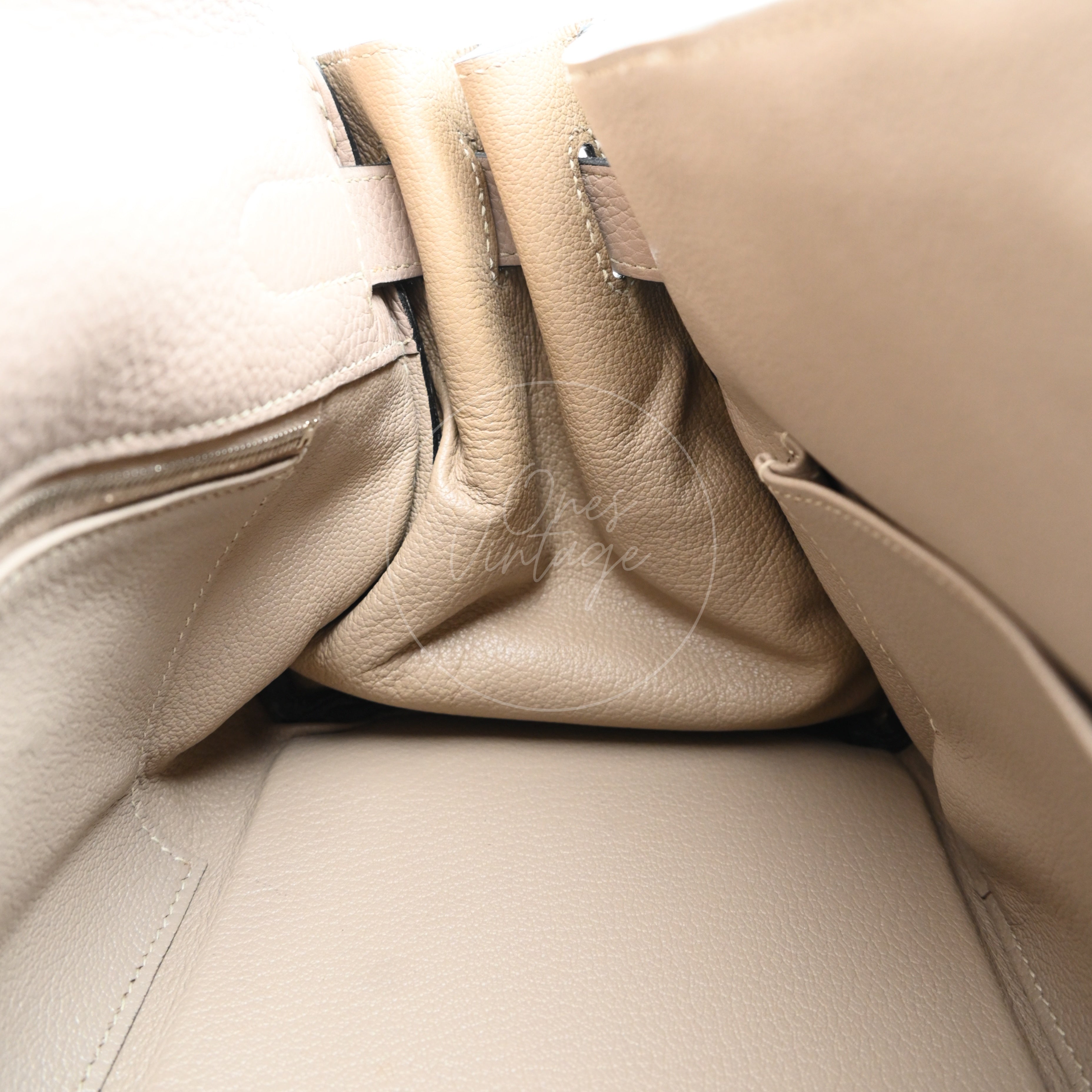 [Pre-owned] Hermes Kelly Shoulder 42 PHW Gris Tourterelle Taurillon Clemence Stamp Square M