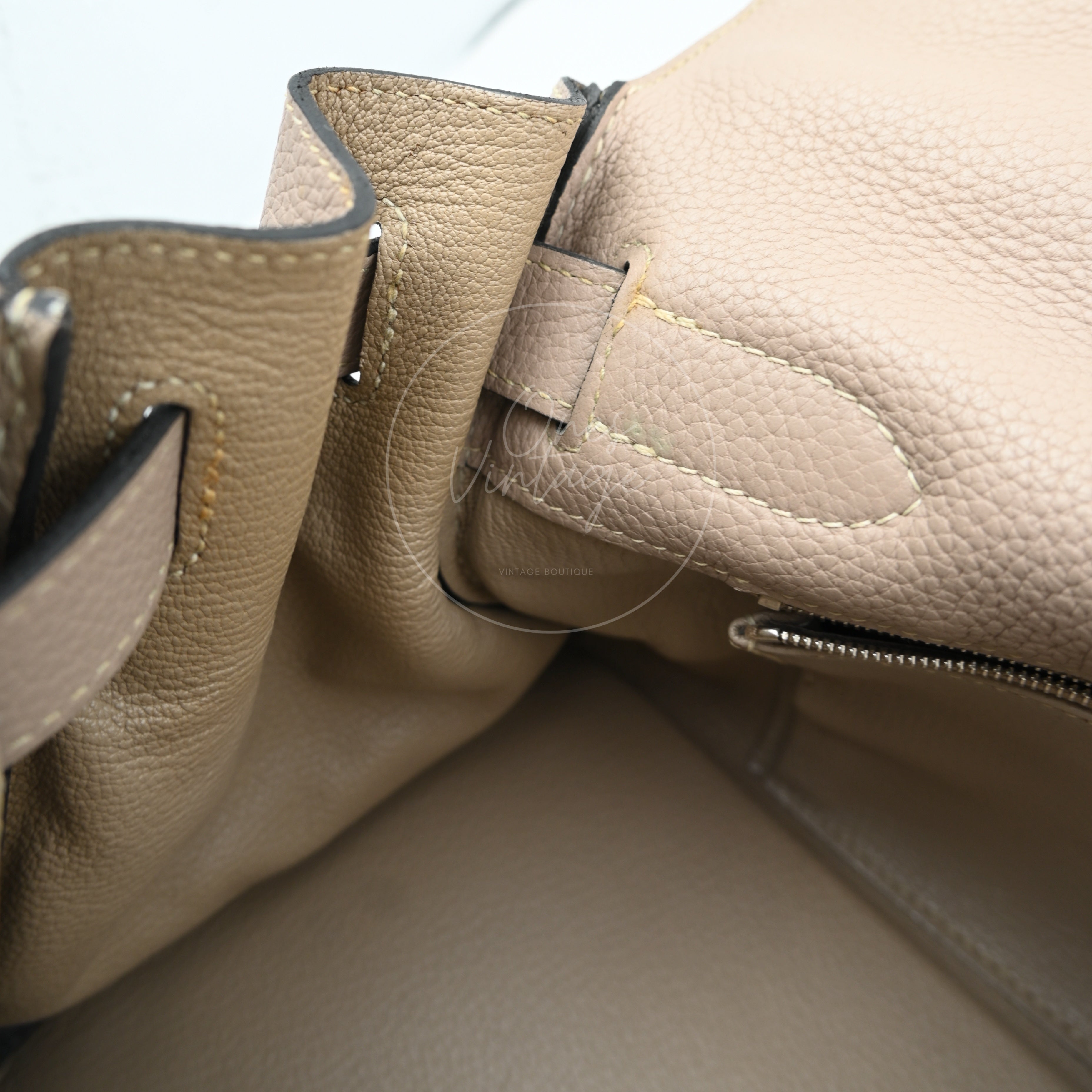 [Pre-owned] Hermes Kelly Shoulder 42 PHW Gris Tourterelle Taurillon Clemence Stamp Square M