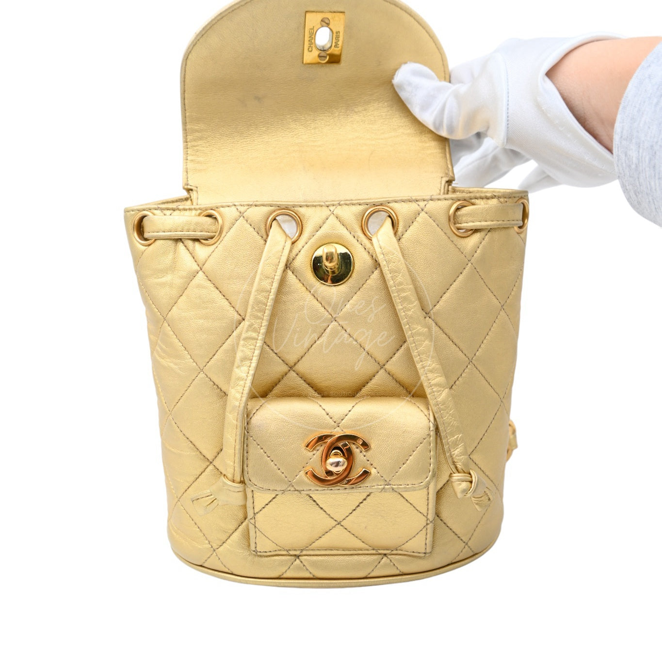 ［Pre-owned] Chanel Mini Duma in Gold Series 3