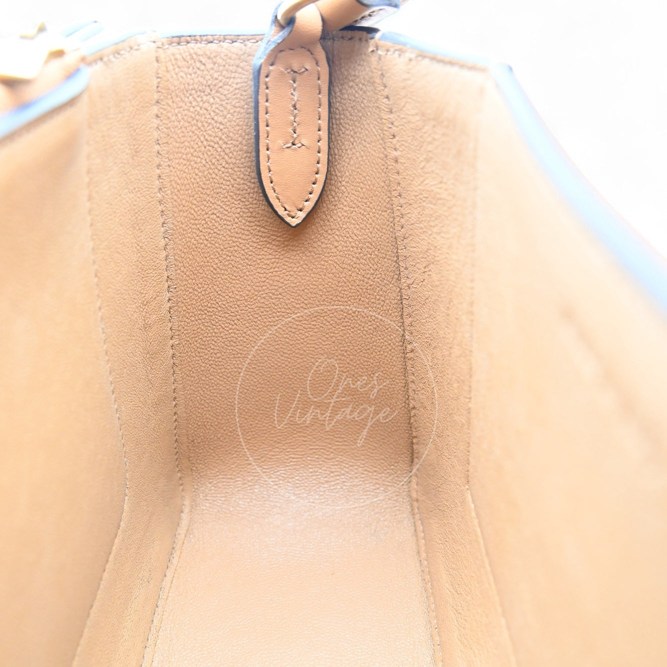 [Unused] Celine Medium Frame Bag Tan Optic White