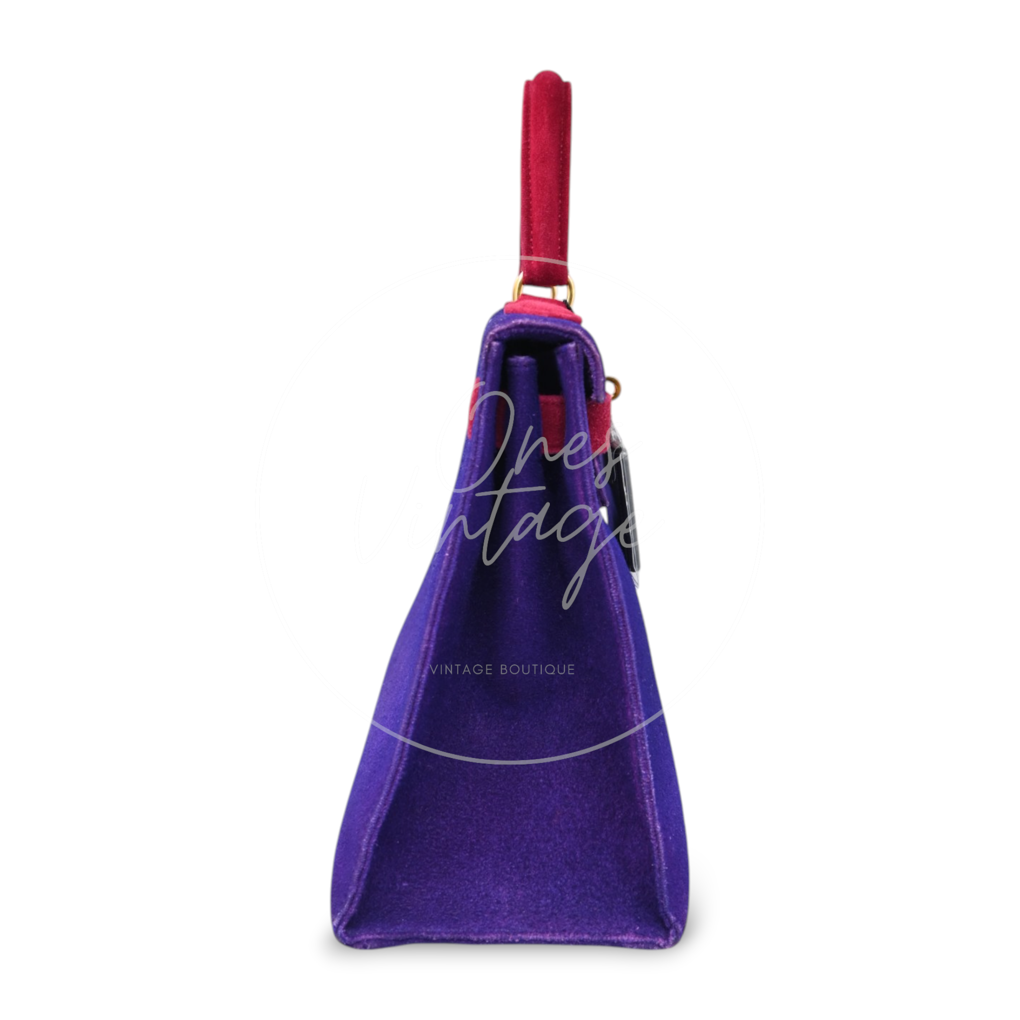 Hermès Kelly 28 Sellier in violet and pink Doblis suede with gold-tone hardware, right side profile