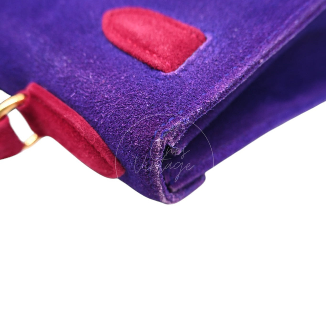 Hermès Kelly 28 Sellier in violet and pink Doblis suede with gold-tone hardware, rear right upper corner and leather tab