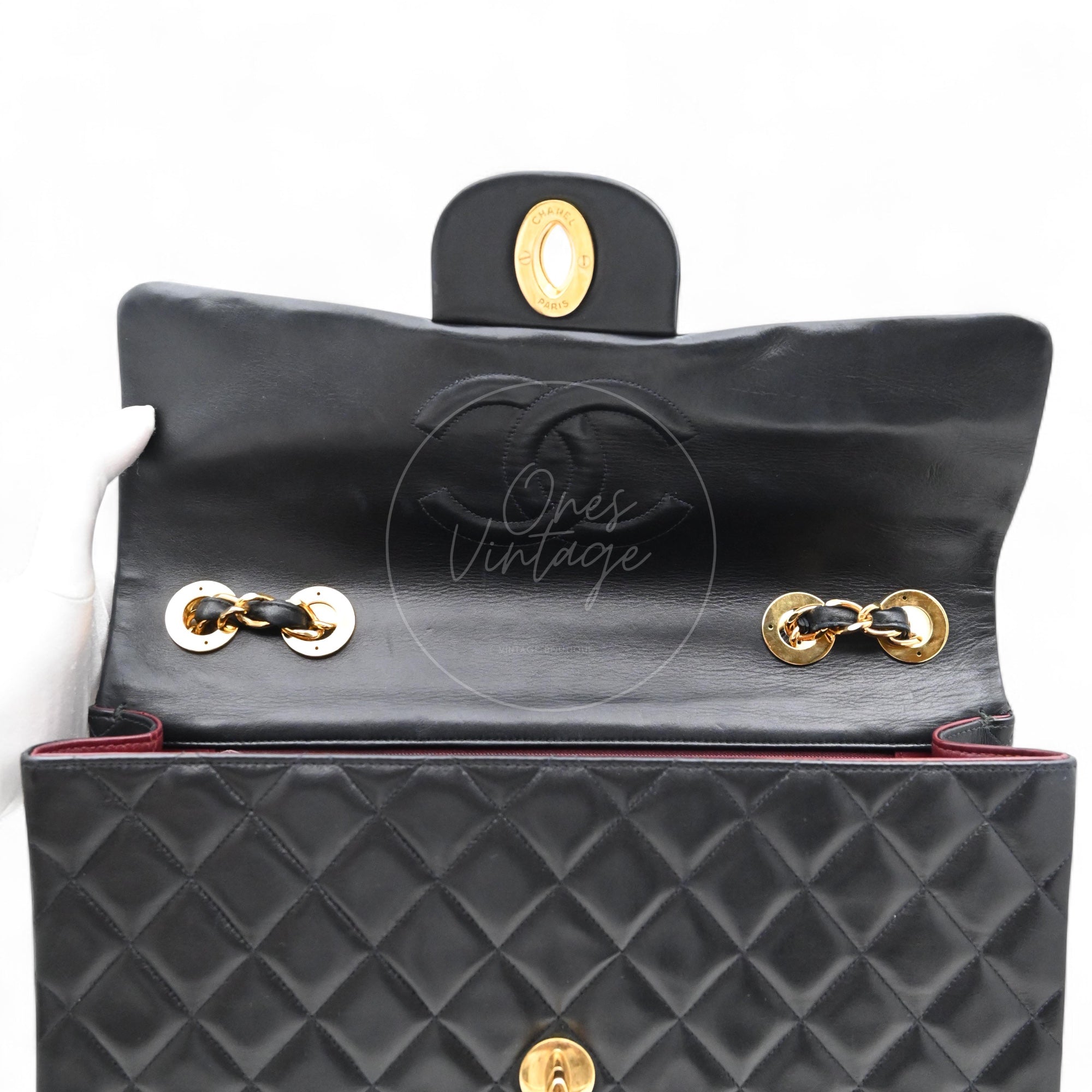 [Pre-owned] Chanel Maxi Flap Bag