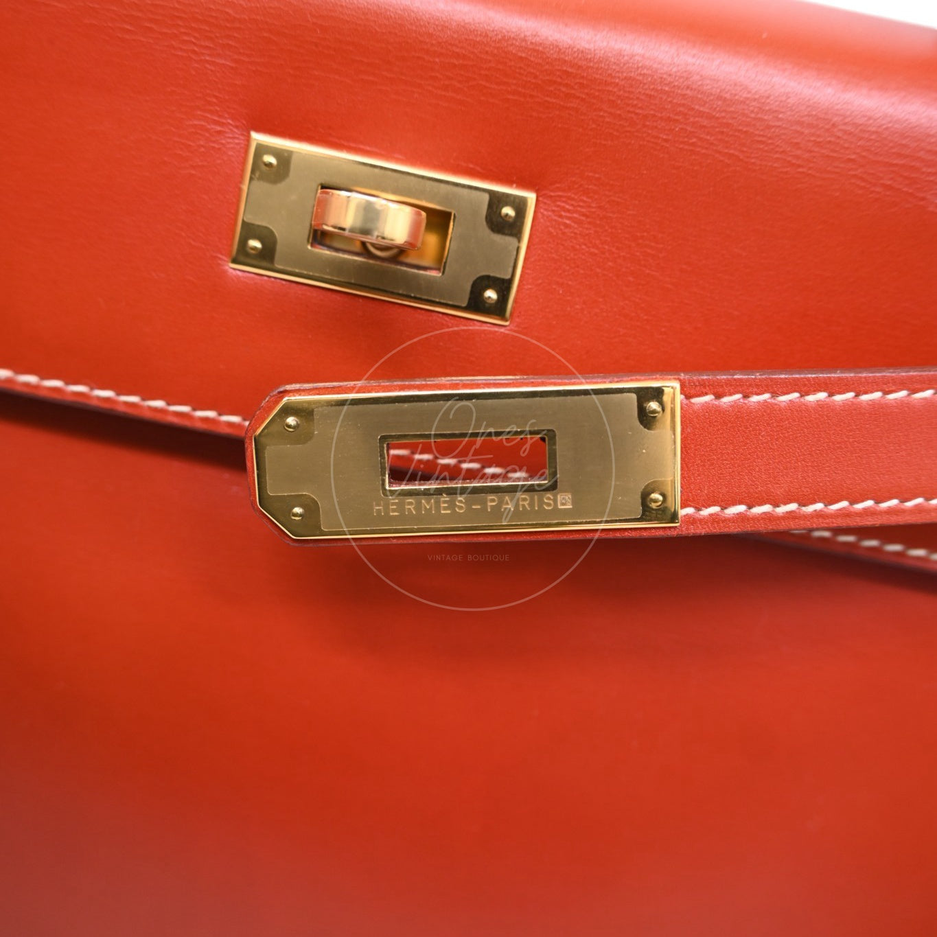 Hermes Kelly 28 Box Leather Handbag GHW Brique Circle W