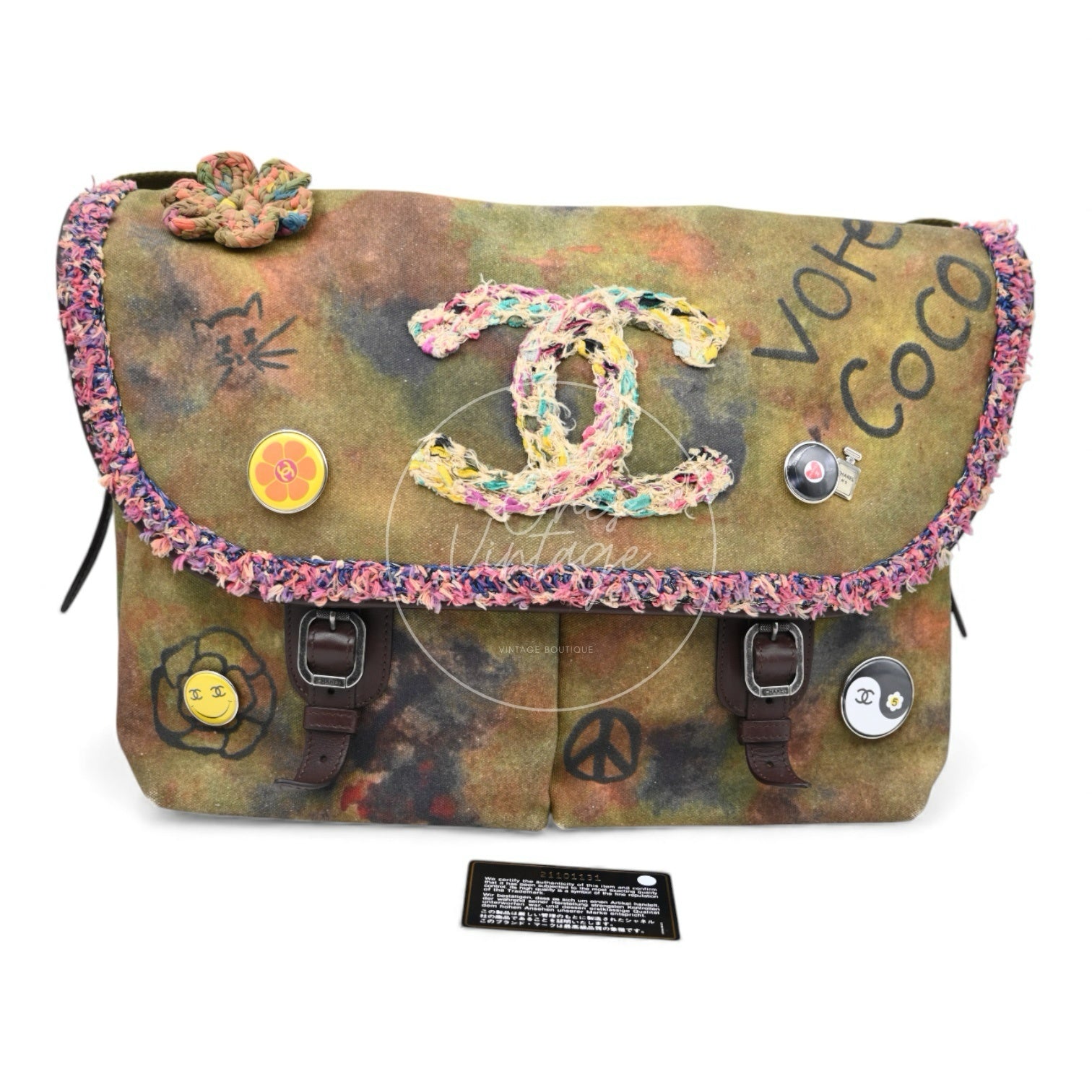 [Per-Owned] Chanel Graffiti On The Pavement Messenger Bag