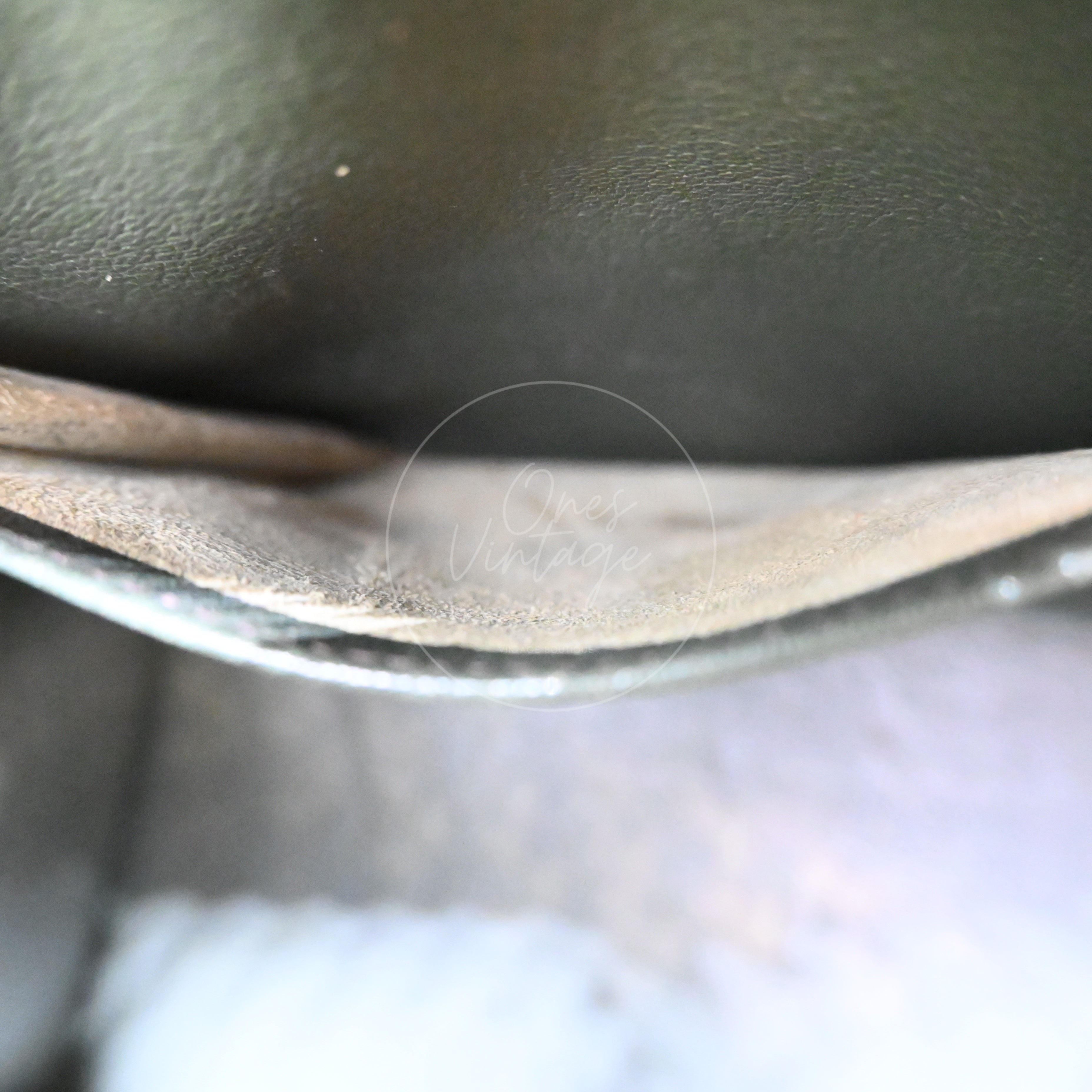 Hermes Kelly Sellier 32 Ostrich Leather GHW Olive Parchemin Circle Y