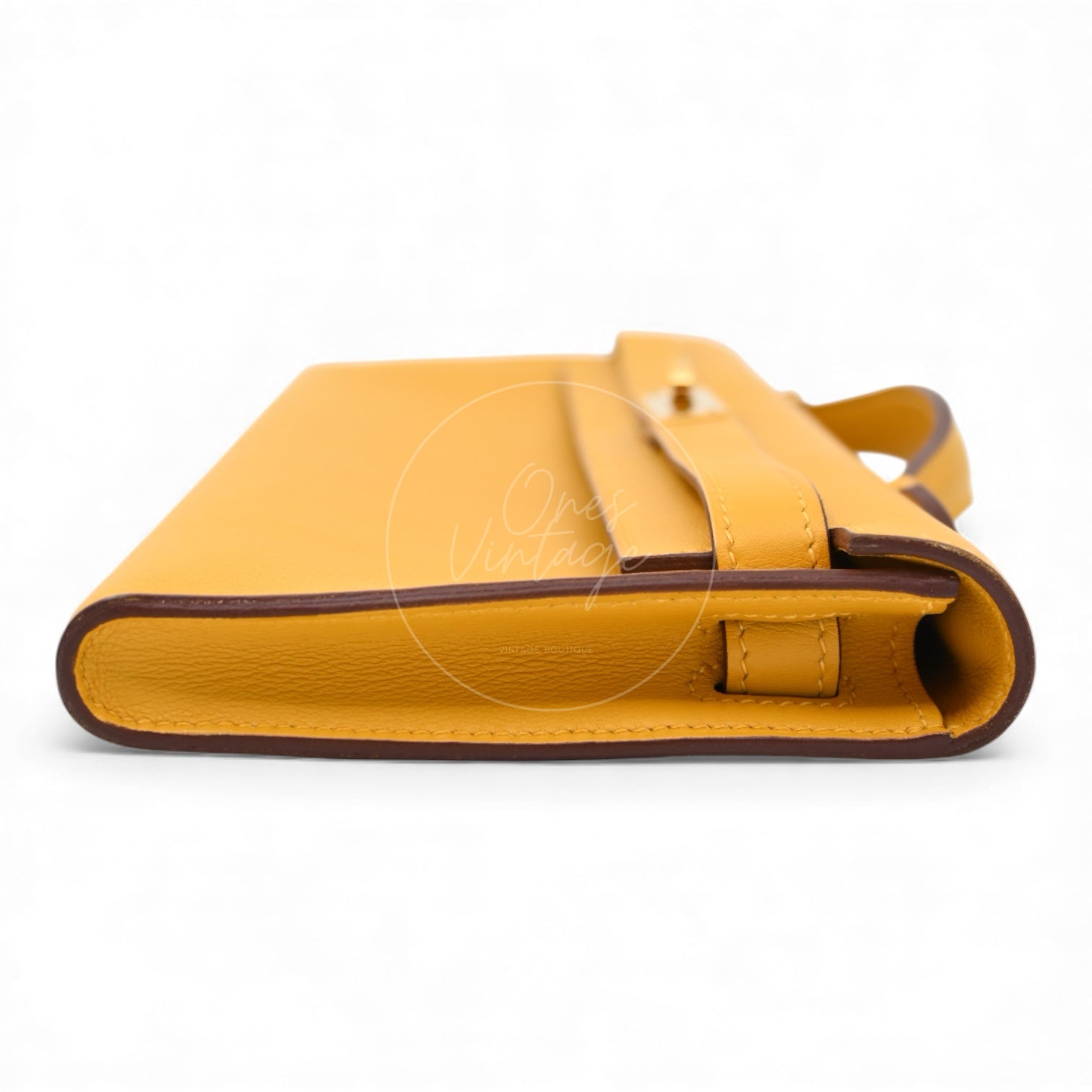 [Pre-owned] Hermes Kelly Cut Yellow Swift GHW Stamp Square O Handbag