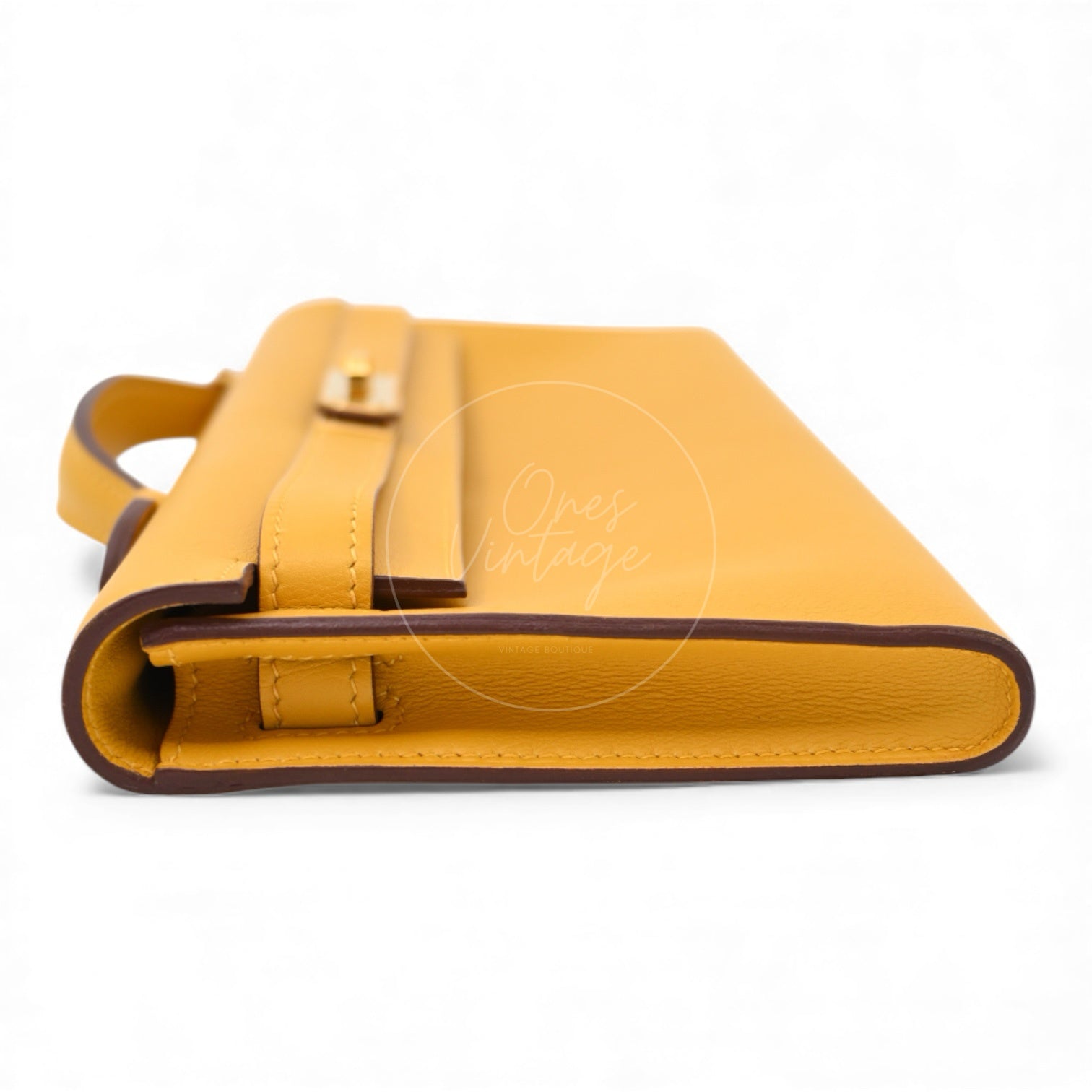 [Pre-owned] Hermes Kelly Cut Yellow Swift GHW Stamp Square O Handbag
