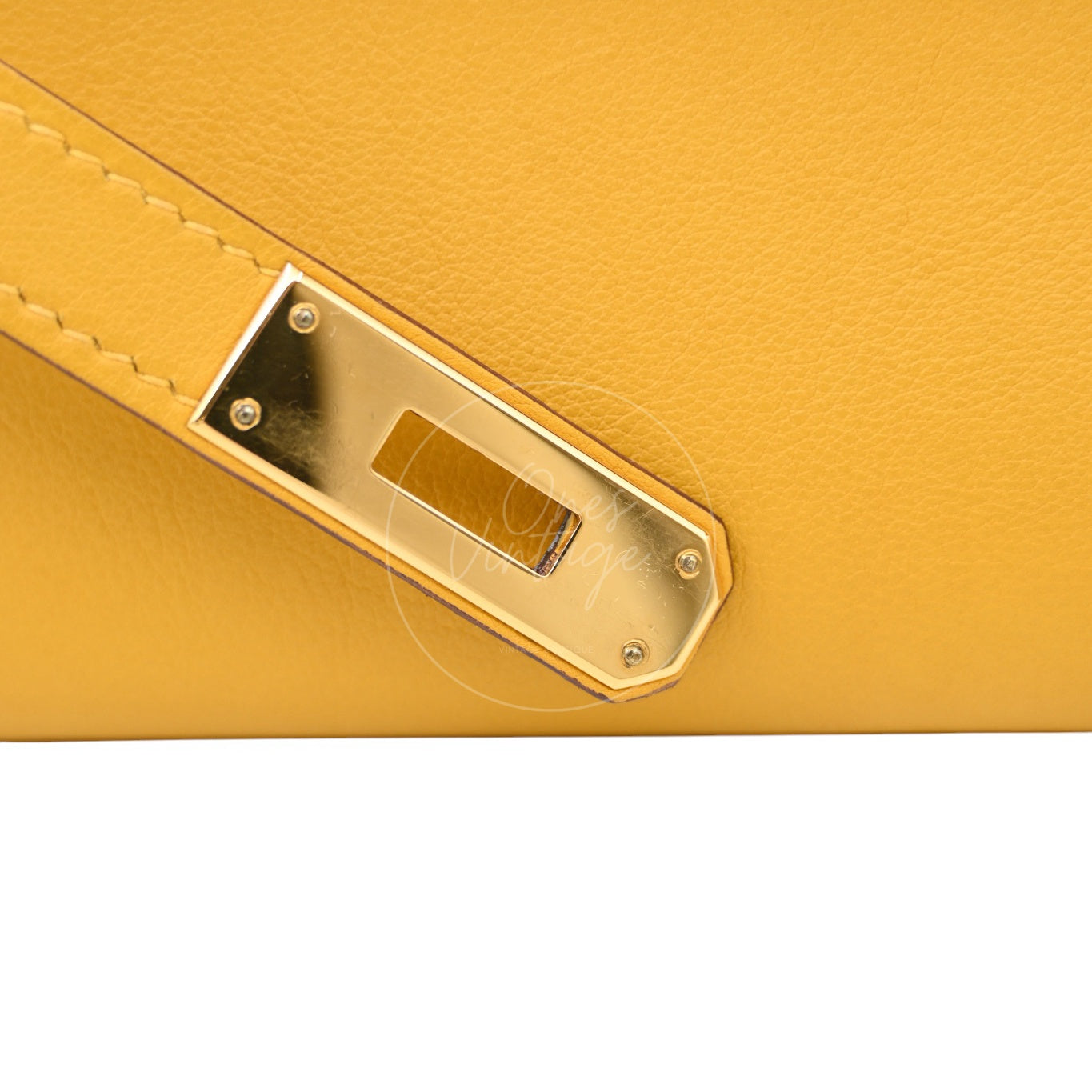 [Pre-owned] Hermes Kelly Cut Yellow Swift GHW Stamp Square O Handbag