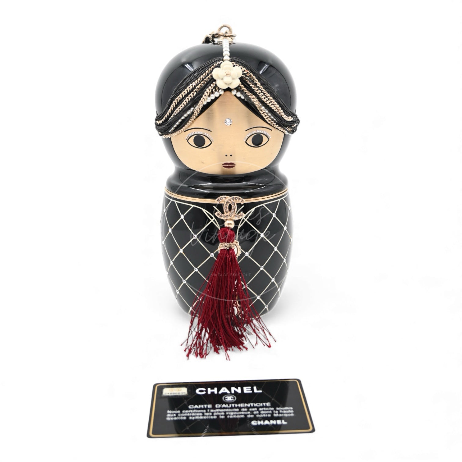 [Pre-owned] Chanel Paris-Bombay Matryoshka Doll Black Gold Clutch Series 24 bag