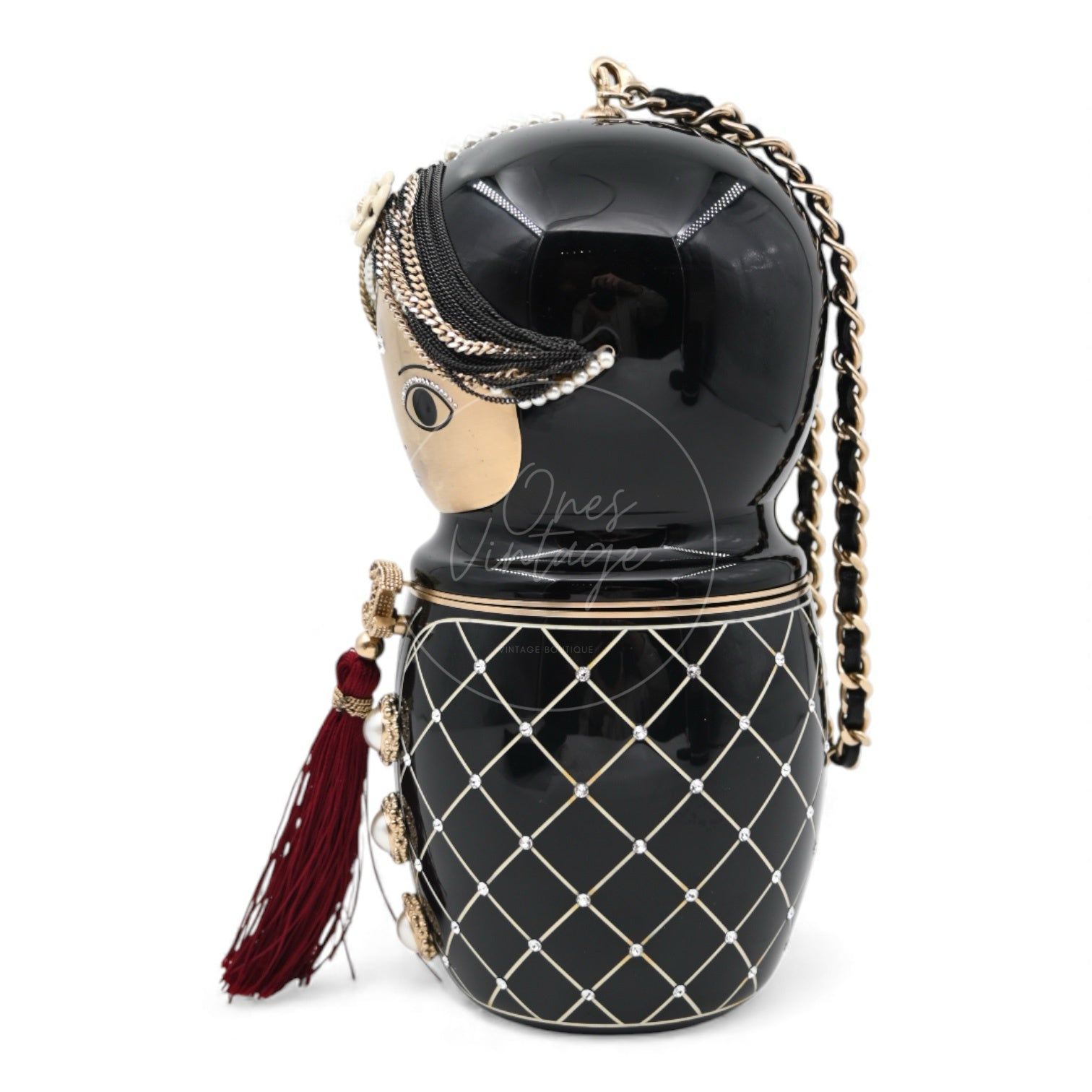 [Pre-owned] Chanel Paris-Bombay Matryoshka Doll Black Gold Clutch Series 24 bag