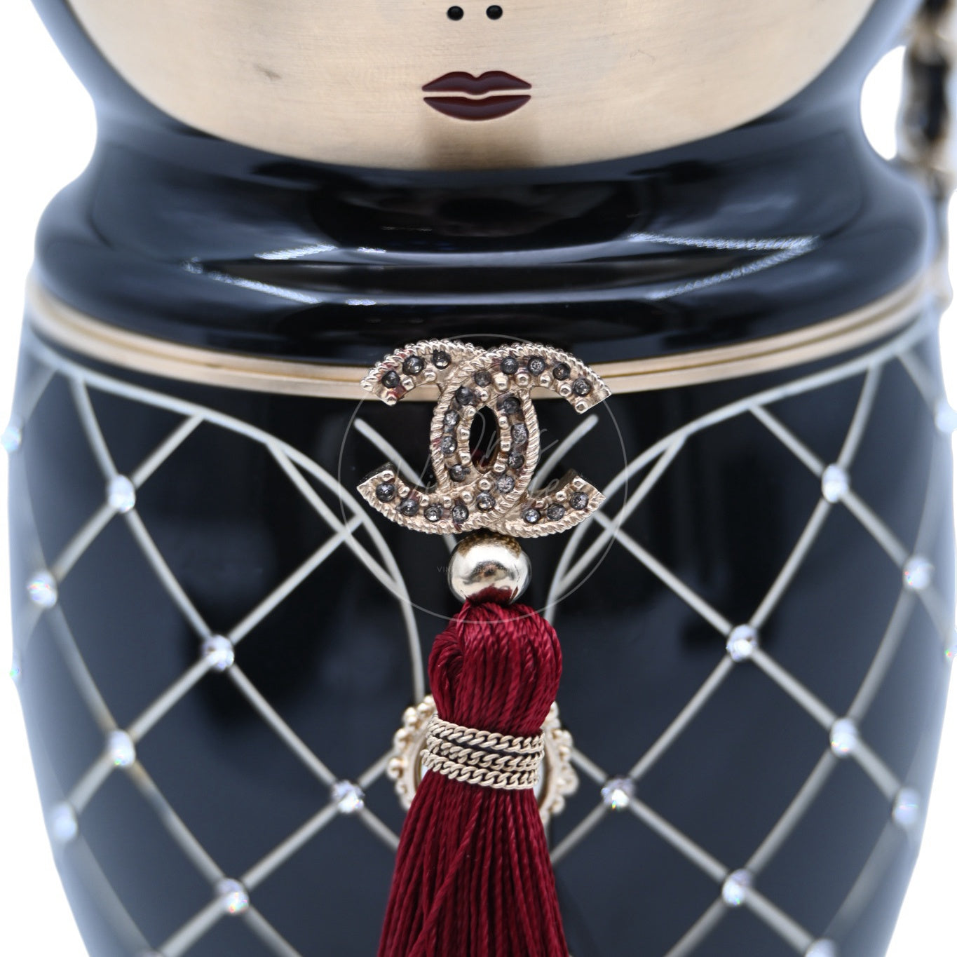 [Pre-owned] Chanel Paris-Bombay Matryoshka Doll Black Gold Clutch Series 24 bag