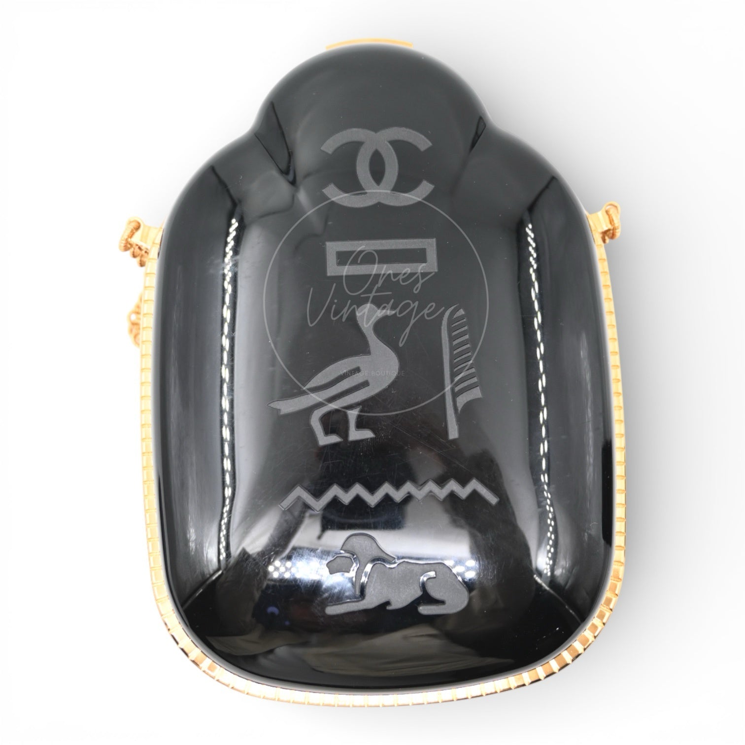[Pre-owned] Chanel Egypt Scarab Bag Evening Clutch Bag from Chanel's 2019 Métiers d'Art collection