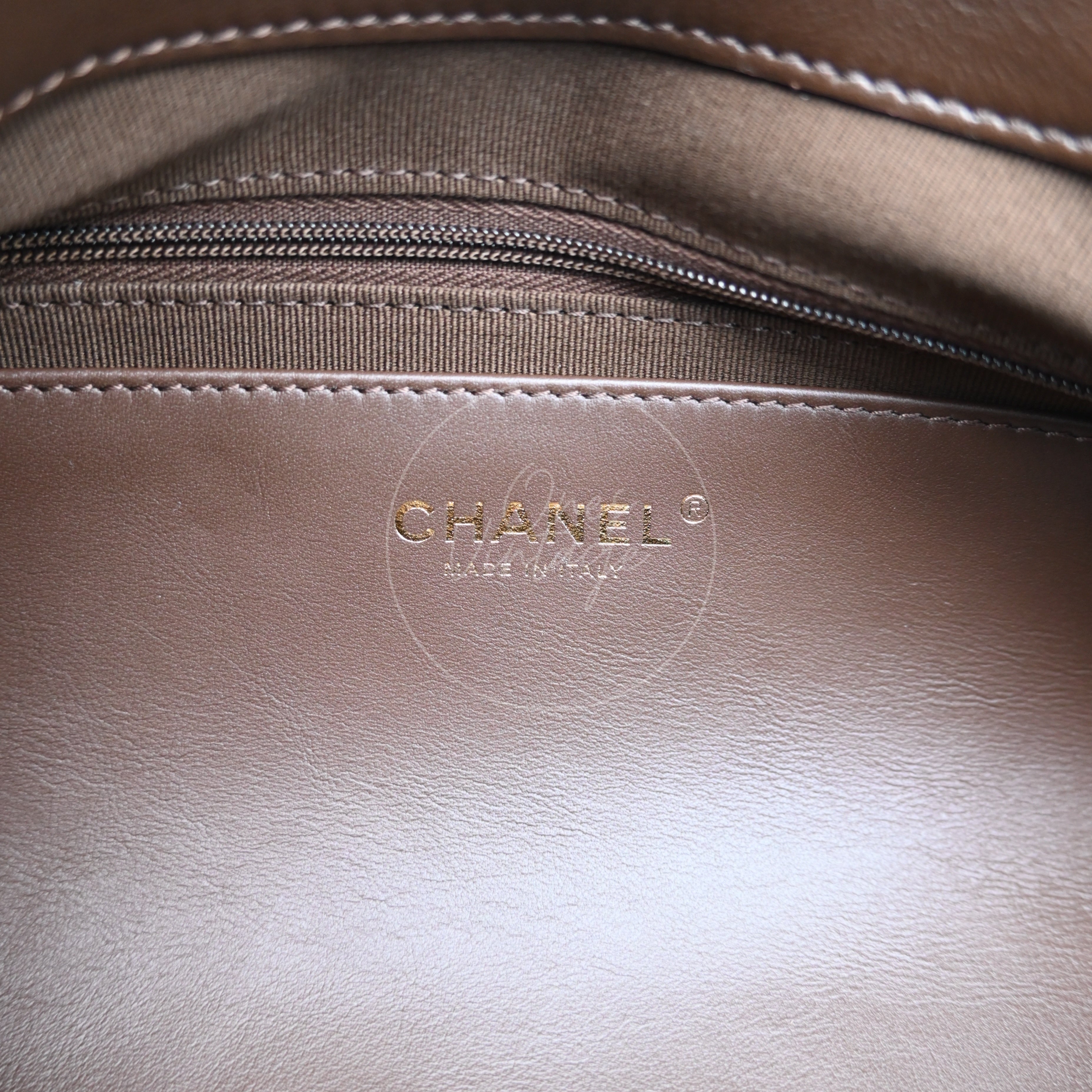 [Unused] Chanel Cruise 25/26 Maxi Suede Calfskin Lambskin Dark Brown Hobo Bag