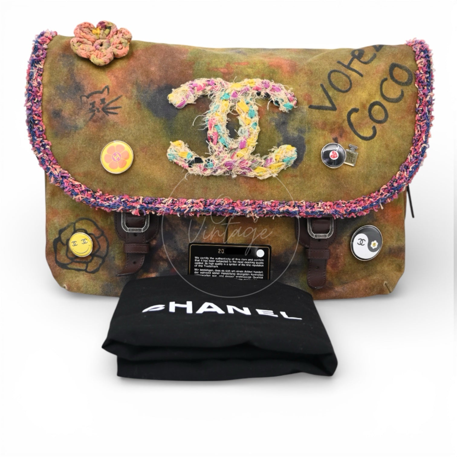 [Pre-owned] Chanel On the Pavements Graffiti Washed Toile Large Multicolor Messenger Bag