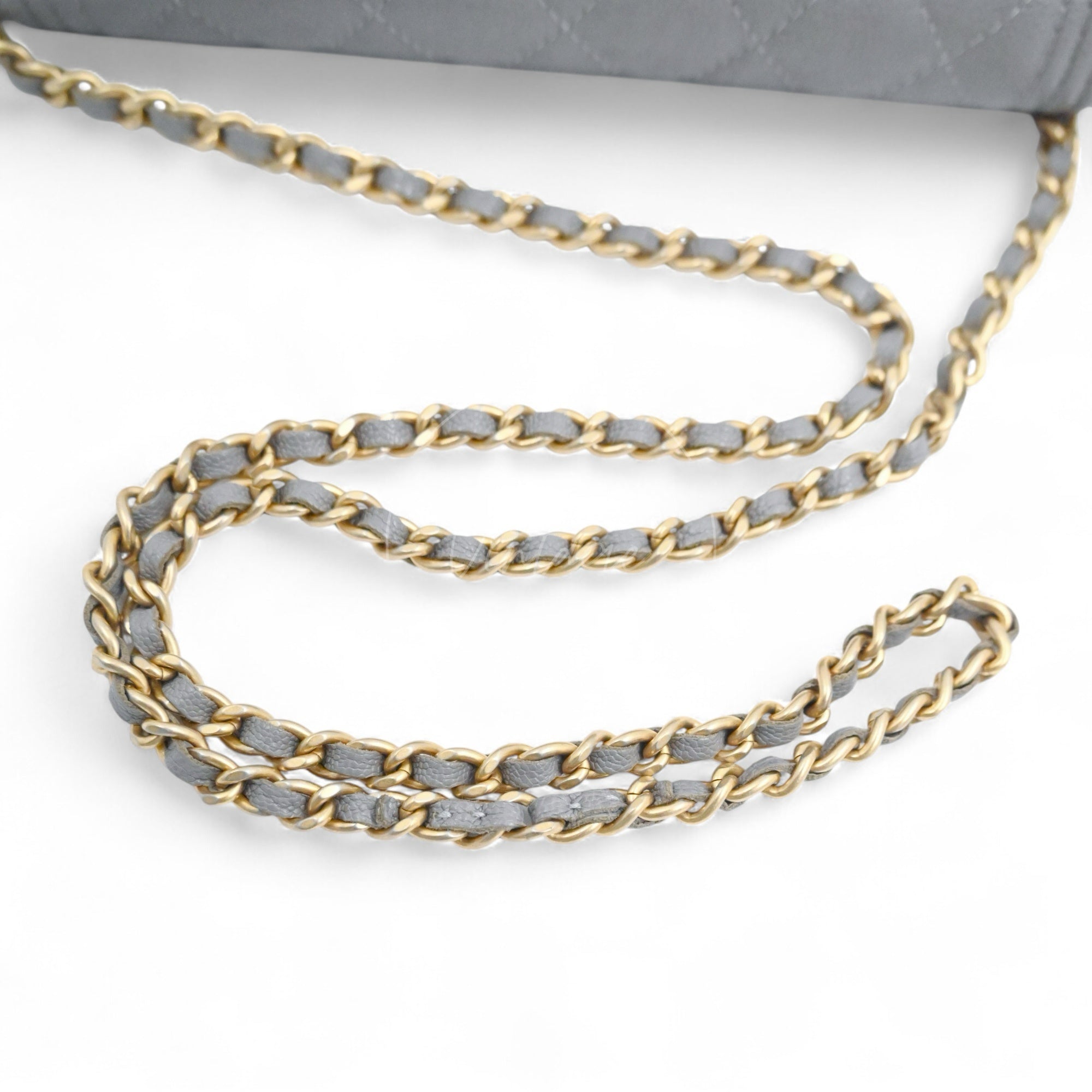 [Pre-owned] Chanel Boy Wallet On Chain WOC Gray Caviar GHW Series 26