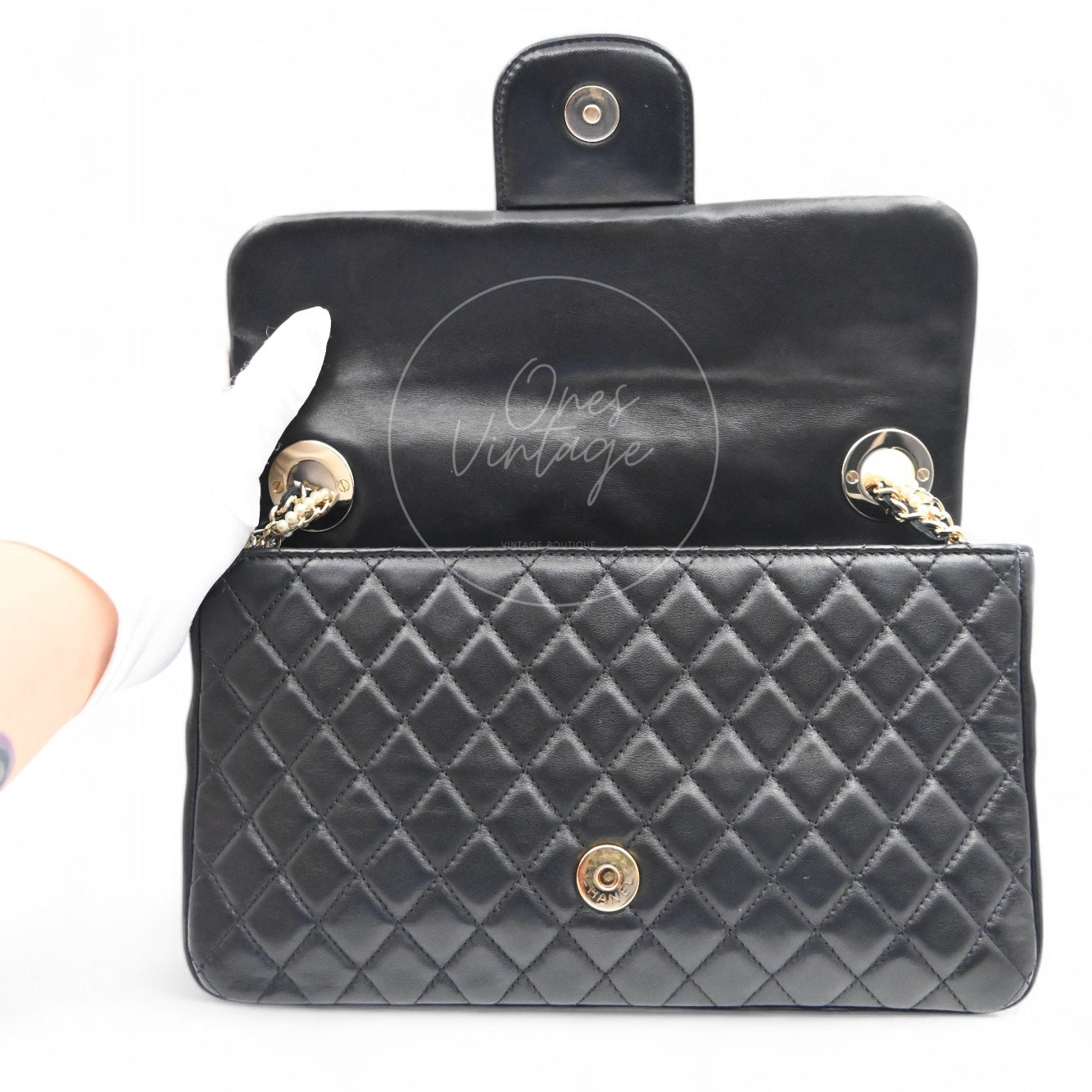 [Pre-owned] Chanel Westminster Pearl Black Lambskin Medium Classic Flap Bag With Pearl Chain