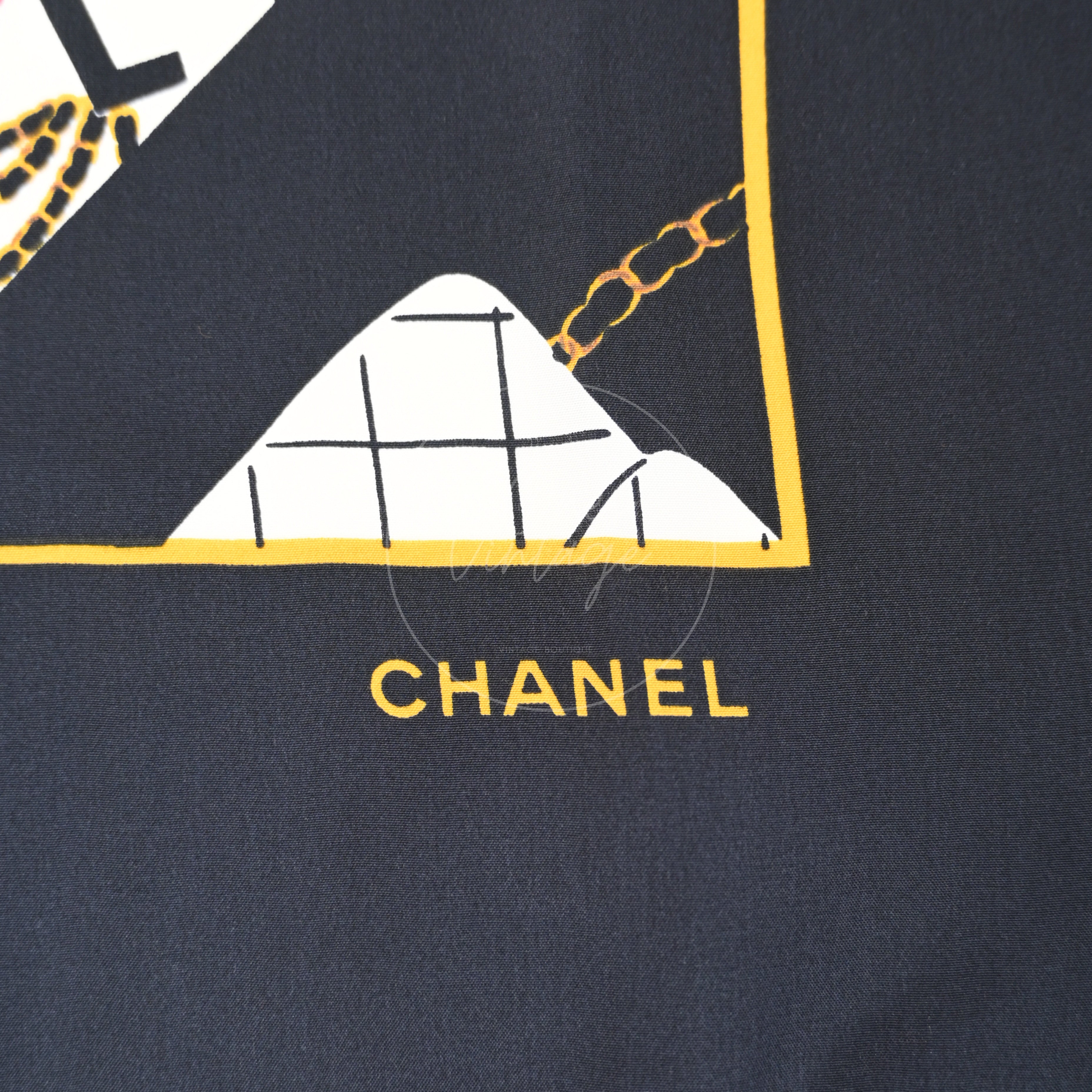 [Pre-owned] Chanel Coco Chanel Mademoiselle Pattern Black Square Scarf