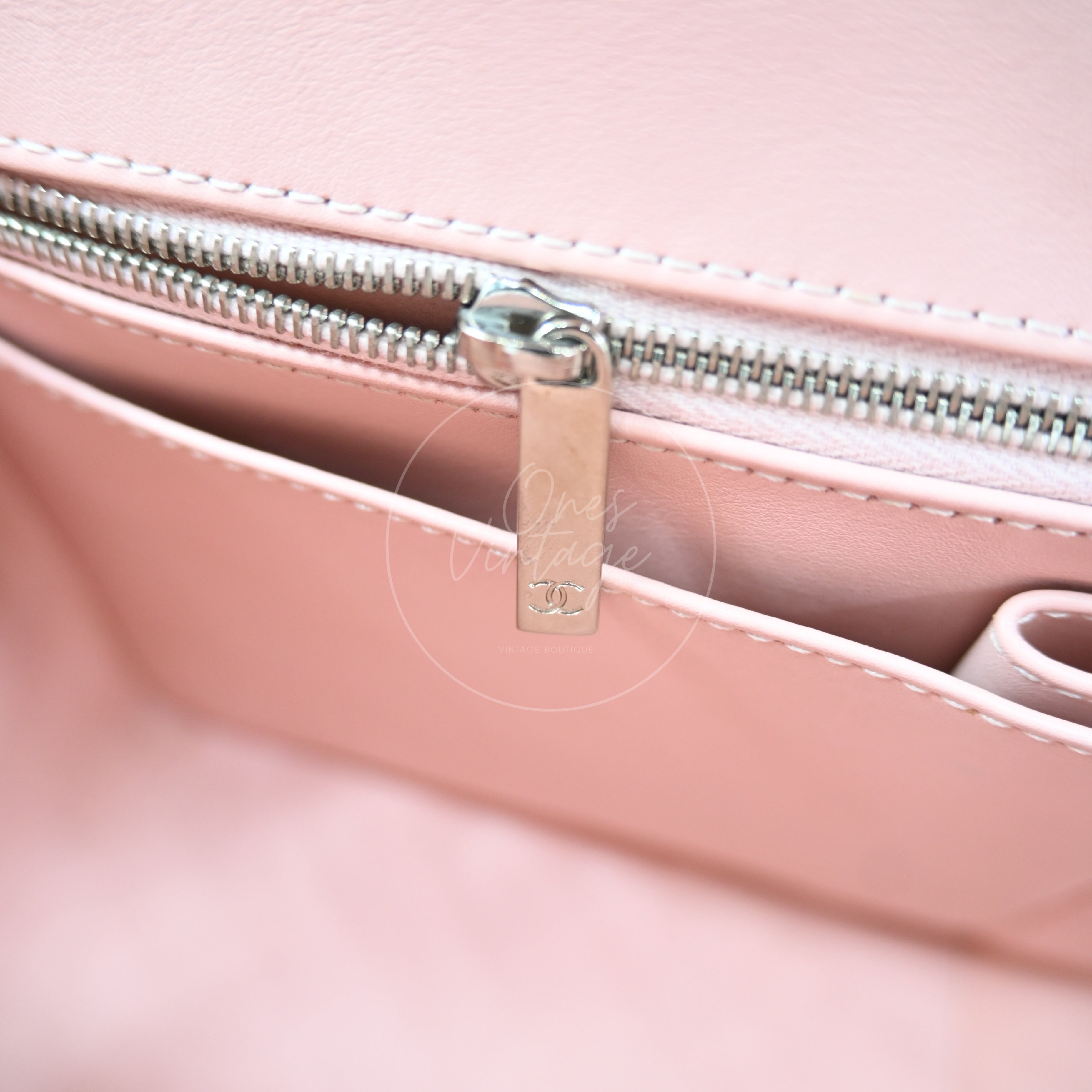 Chanel Classic Jumbo Flap Bag Alligator Pink SHW Series 17