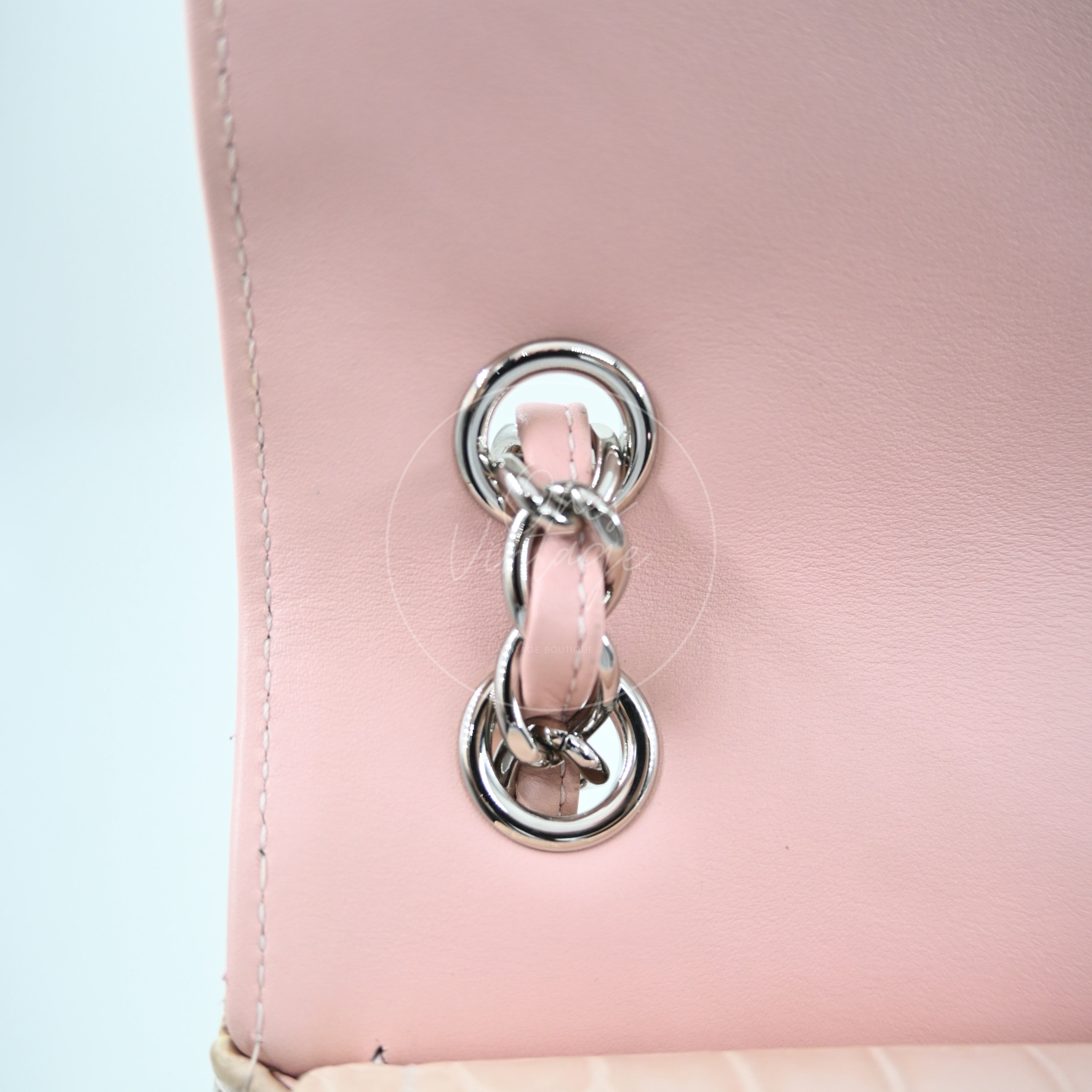 Chanel Classic Jumbo Flap Bag Alligator Pink SHW Series 17