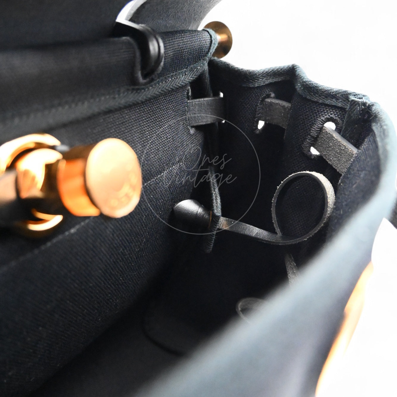 [Pre-owned] Hermes Herbag Zip 31 Black Canvas Swift GHW