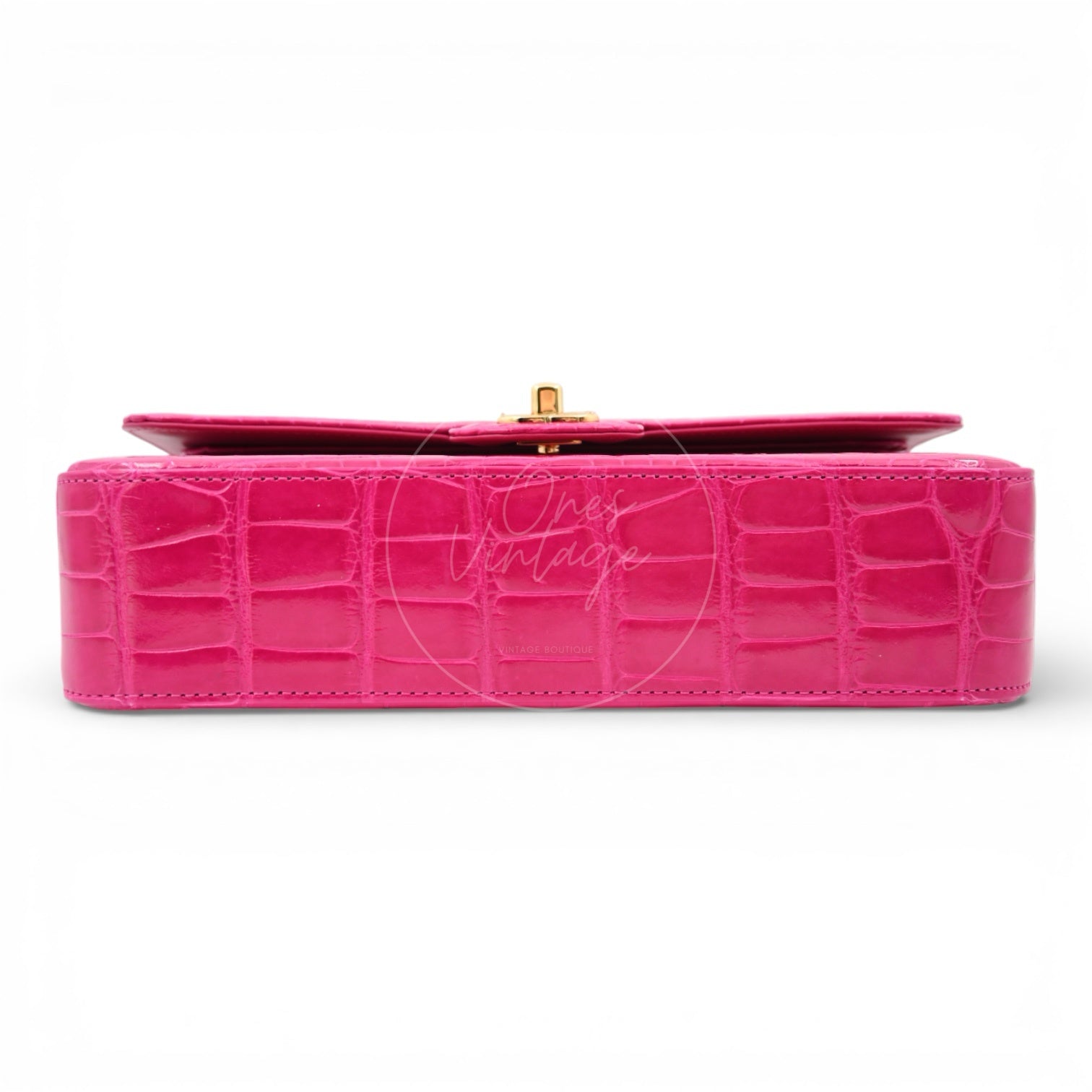 [Pre-owned] Chanel Shiny Pink Alligator GHW Medium Classic Flap Bag