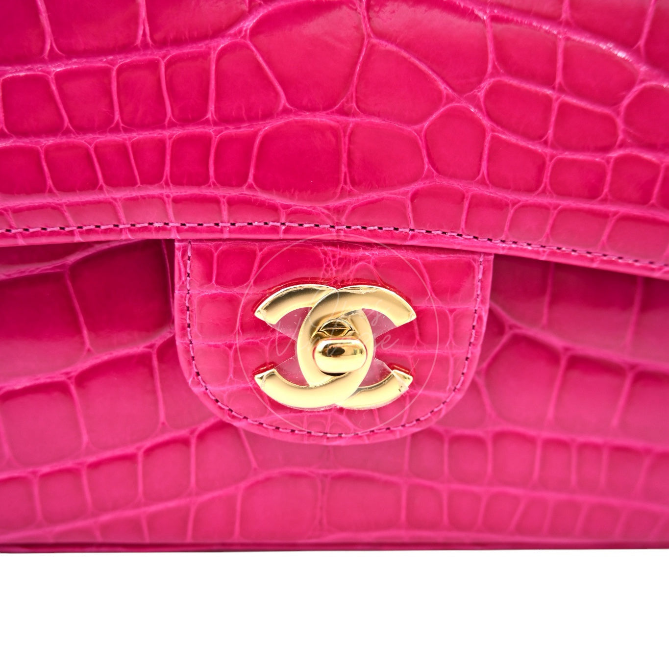[Pre-owned] Chanel Shiny Pink Alligator GHW Medium Classic Flap Bag