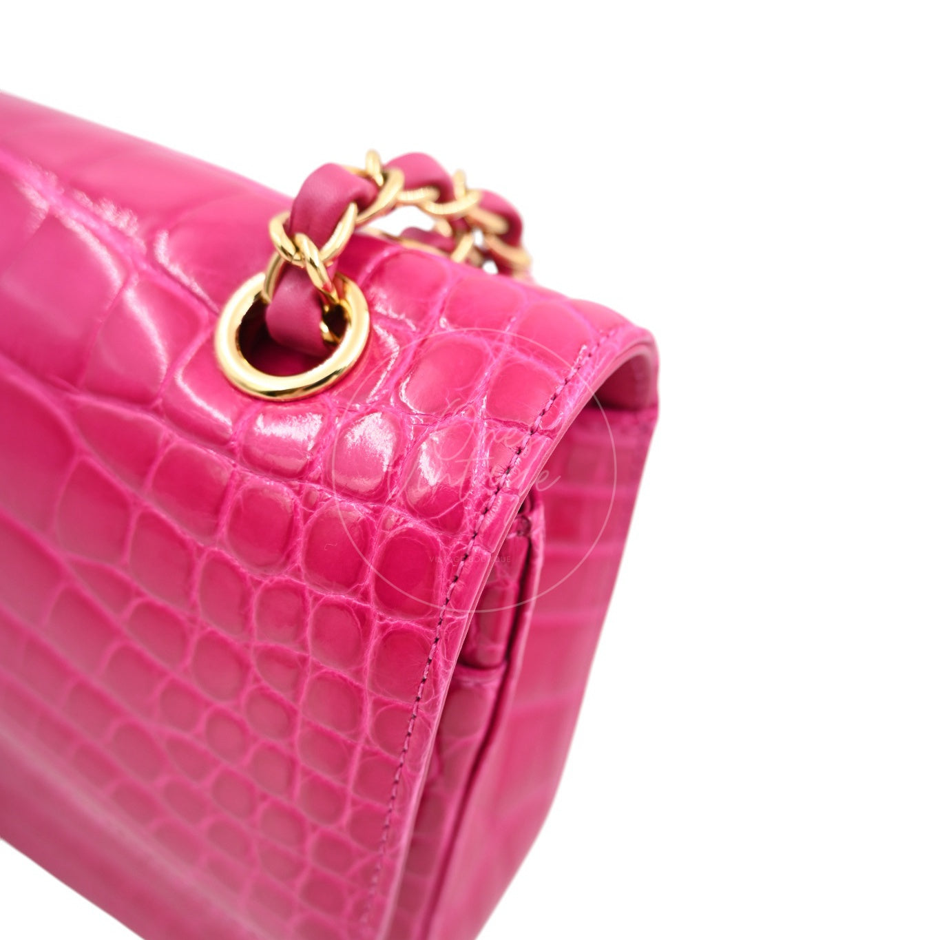 [Pre-owned] Chanel Shiny Pink Alligator GHW Medium Classic Flap Bag