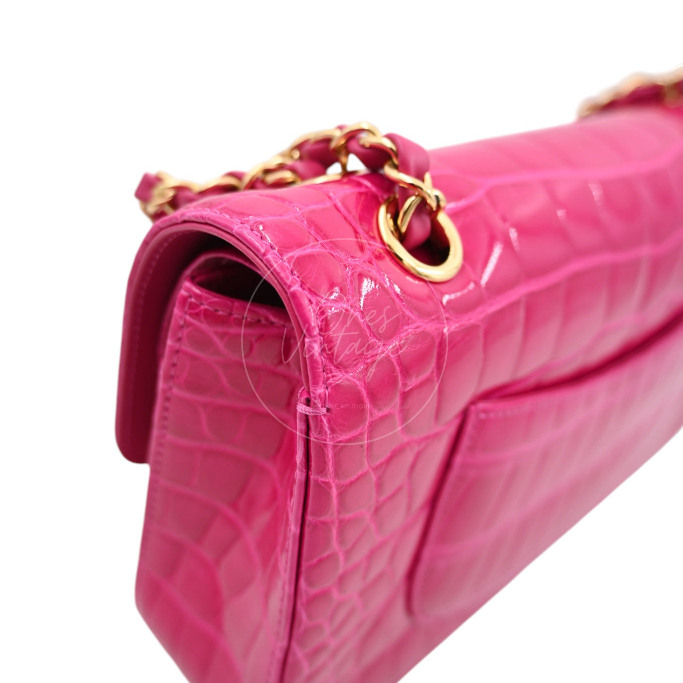 [Pre-owned] Chanel Shiny Pink Alligator GHW Medium Classic Flap Bag