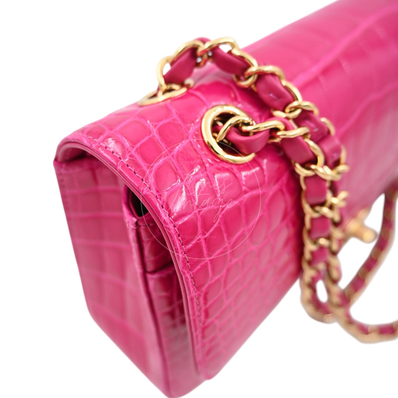 [Pre-owned] Chanel Shiny Pink Alligator GHW Medium Classic Flap Bag