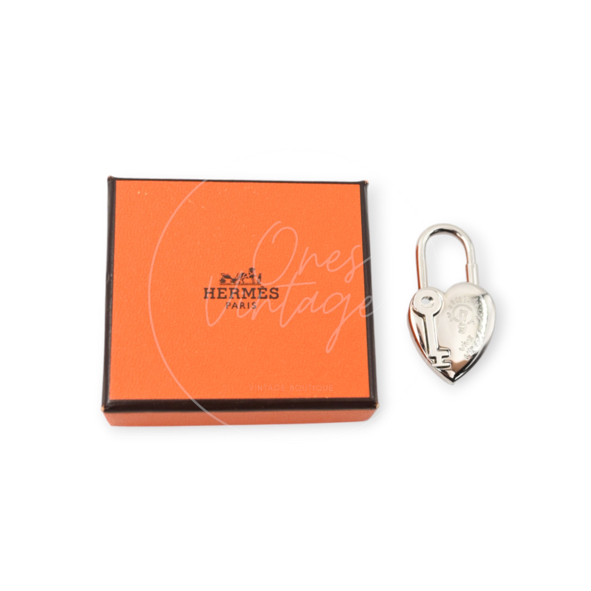 [Pre-owned] Hermes Année De La Fantaisie Heart Cadena Palladium Plated Charm