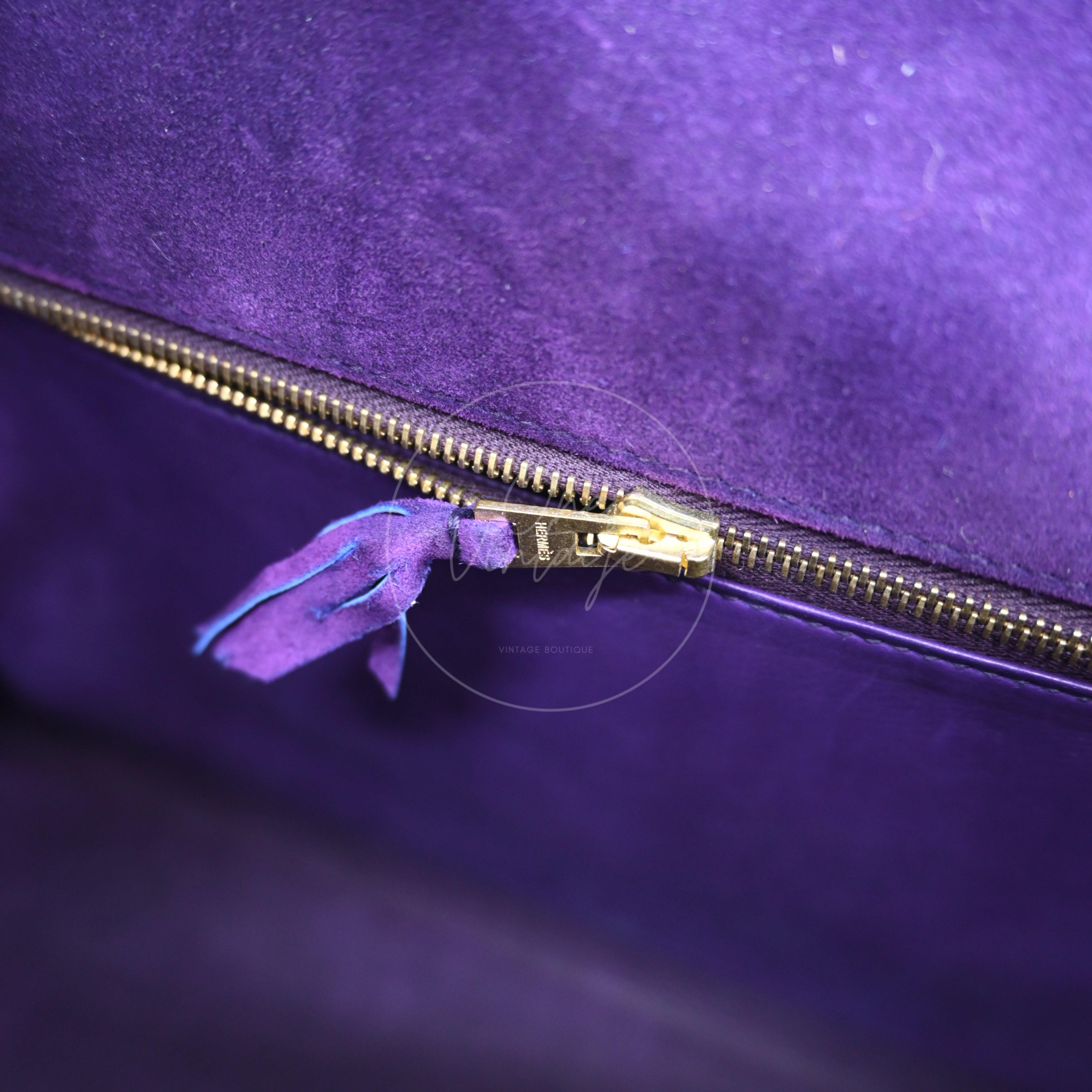 Hermes Kelly 28 Purple Suede GHW Square J