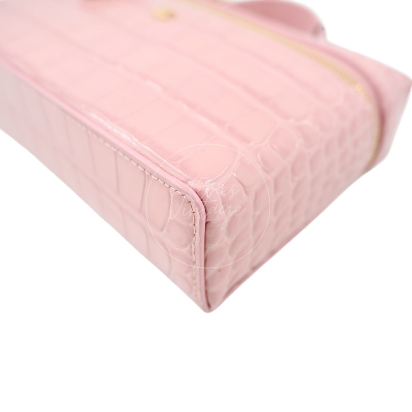 Chanel Calfskin Crocodile Embossed Slim Vanity Case With Chain Pink GHW Series K3