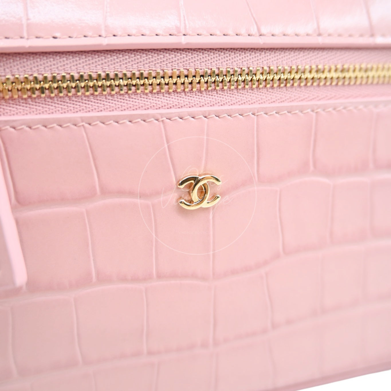 Chanel Calfskin Crocodile Embossed Slim Vanity Case With Chain Pink GHW Series K3