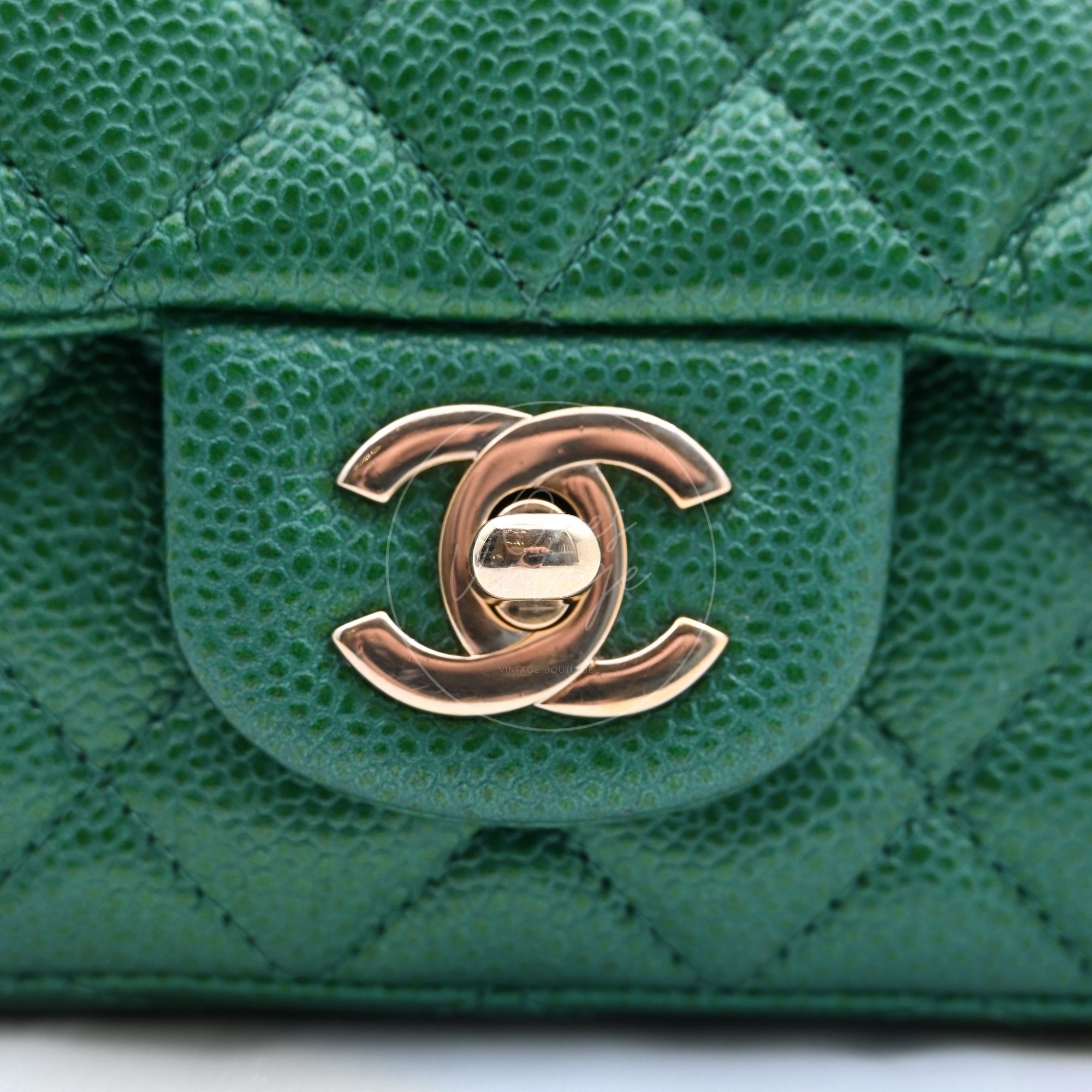 [Pre-owned] Chanel 18S Emerald Green Rectangular Mini Flap Bag Pearly Caviar