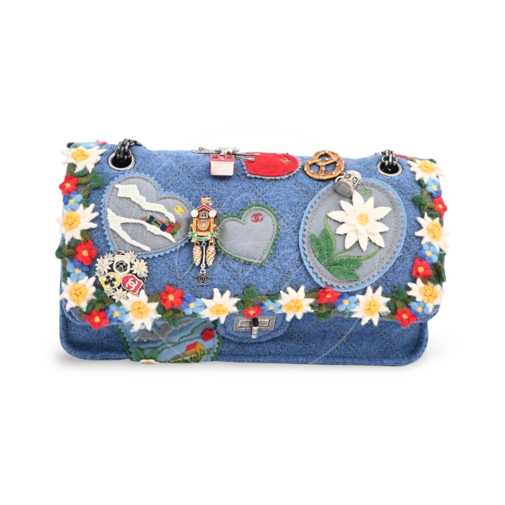 [Pre-Owned] Chanel Blue Fabric Paris-Salzburg Crest Austrian Embroidered Flap Bag