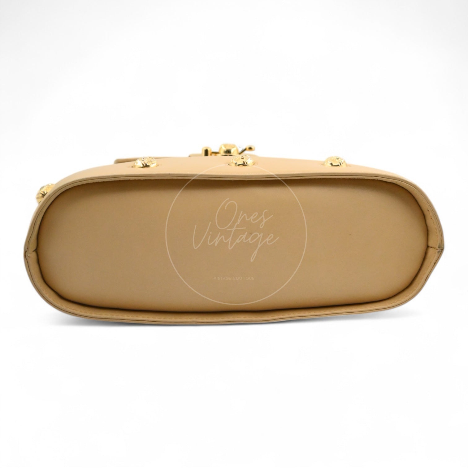 [Pre-owned] Salvatore Ferragamo Vintage Studded Top Handle Bag Beige