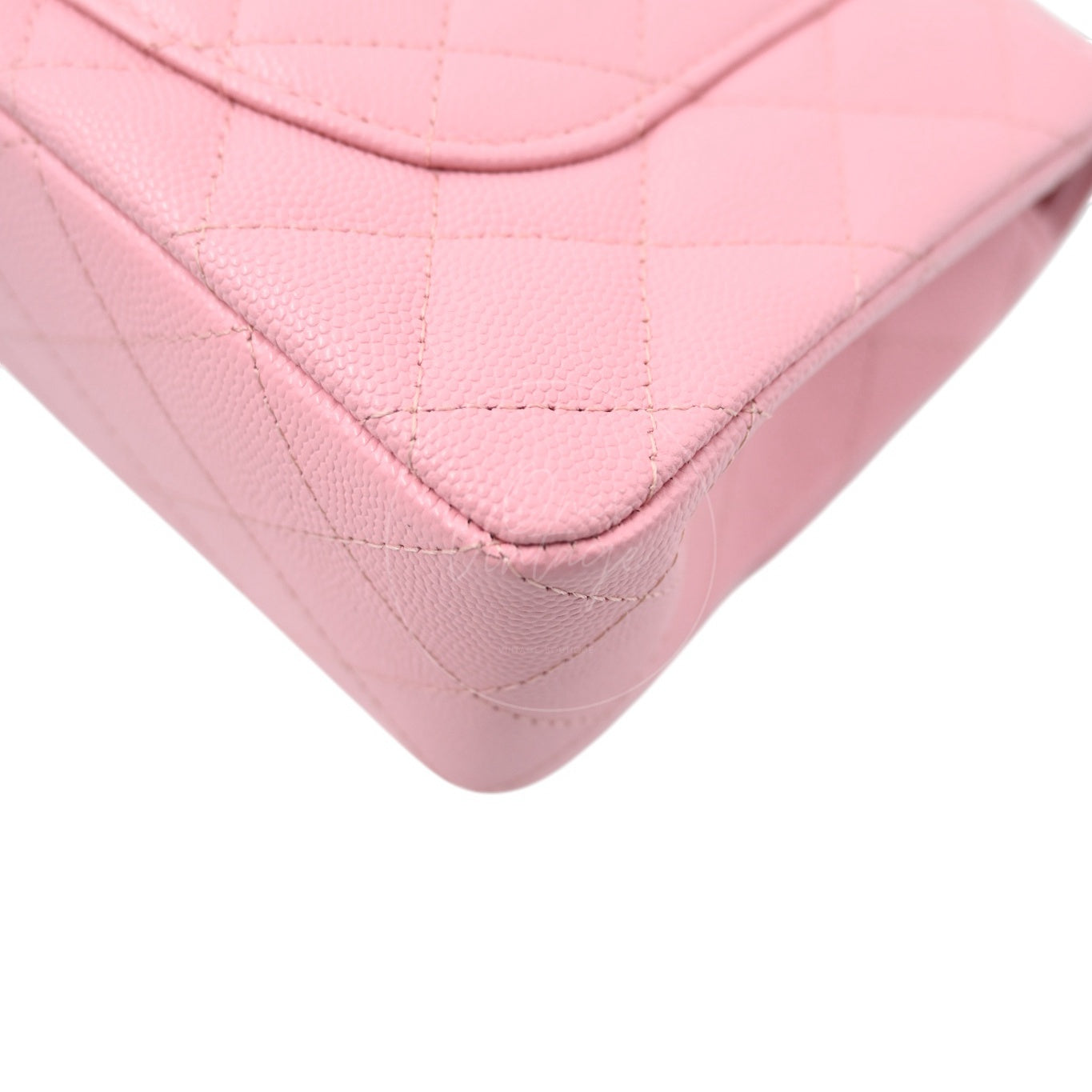 [Pre-owned] Chanel Classic Flap Pink Caviar GHW Bag