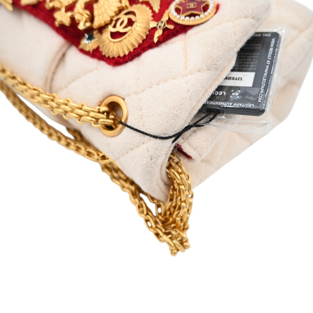 Chanel Paris-Moscou Romanov Reissue Wool 2.55 Flap Bag 2009 Pre-Fall Métiers d'Art in neutral wool fabric, chain strap attachment and gold-tone grommet detail