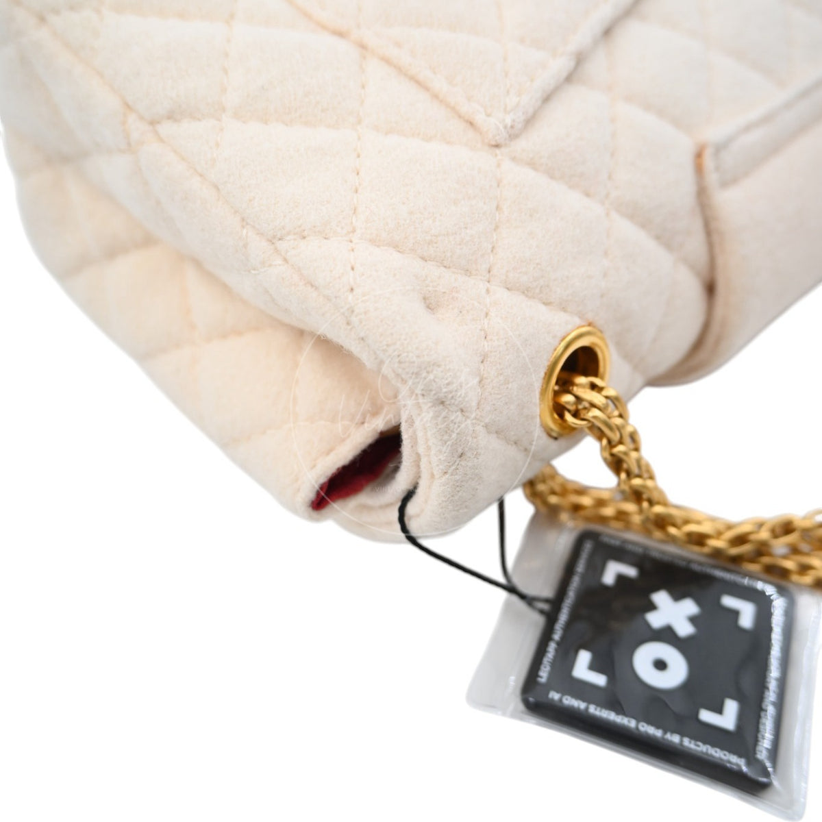 Chanel Paris-Moscou Romanov Reissue Wool 2.55 Flap Bag 2009 Pre-Fall Métiers d'Art in neutral wool fabric with gold-tone hardware, interwoven chain strap and chain attachment ring detail