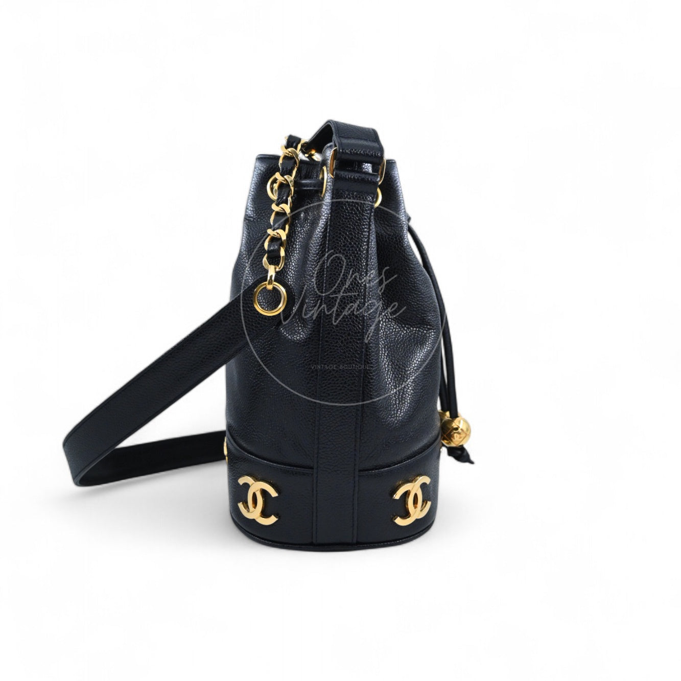 [Pre-owned] Chanel Vintage CC Mark Black Caviar Drawstring Bucket Bag