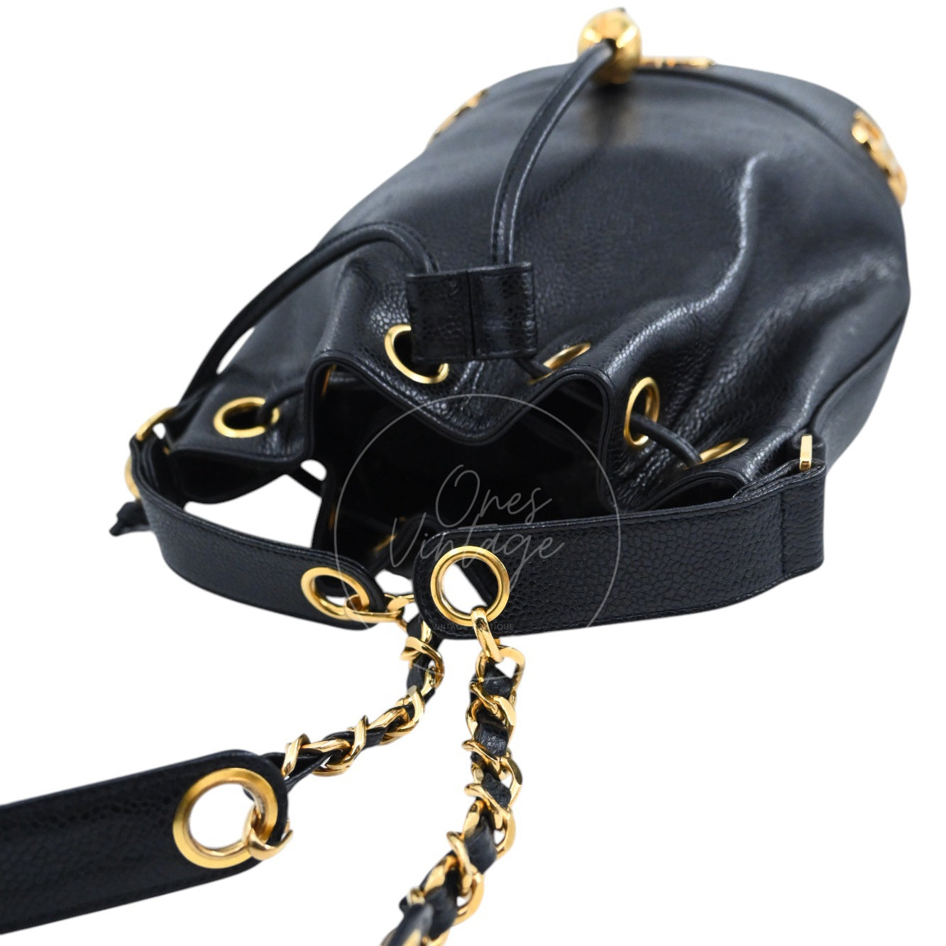 [Pre-owned] Chanel Vintage CC Mark Black Caviar Drawstring Bucket Bag
