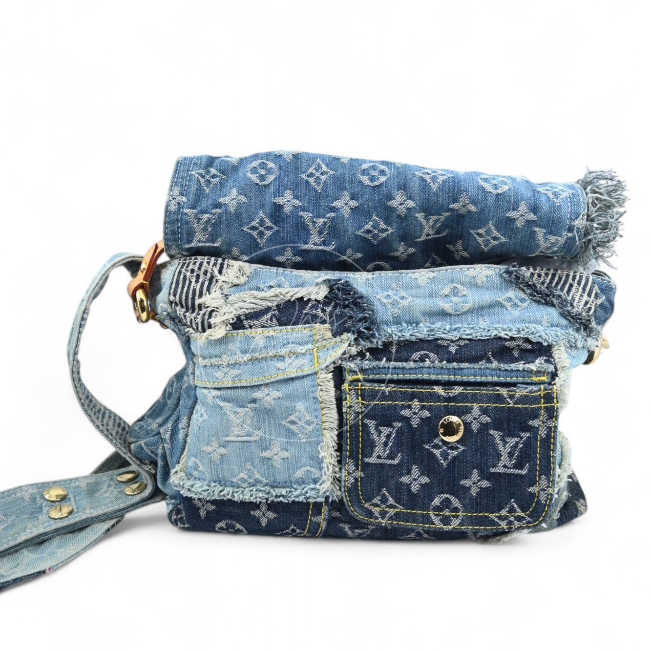 [Pre-owned] Louis Vuitton M95374 Monogram Denim Posty Patchwork Shoulder Bag