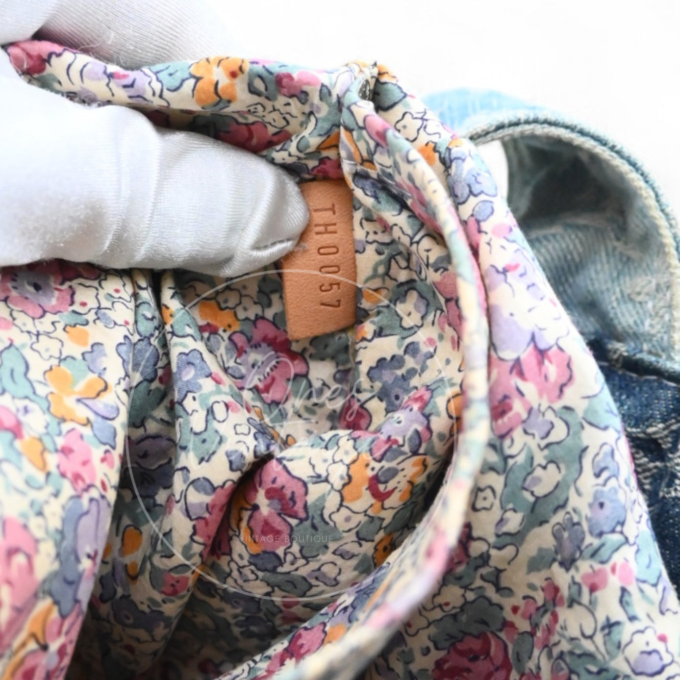 [Pre-owned] Louis Vuitton M95374 Monogram Denim Posty Patchwork Shoulder Bag
