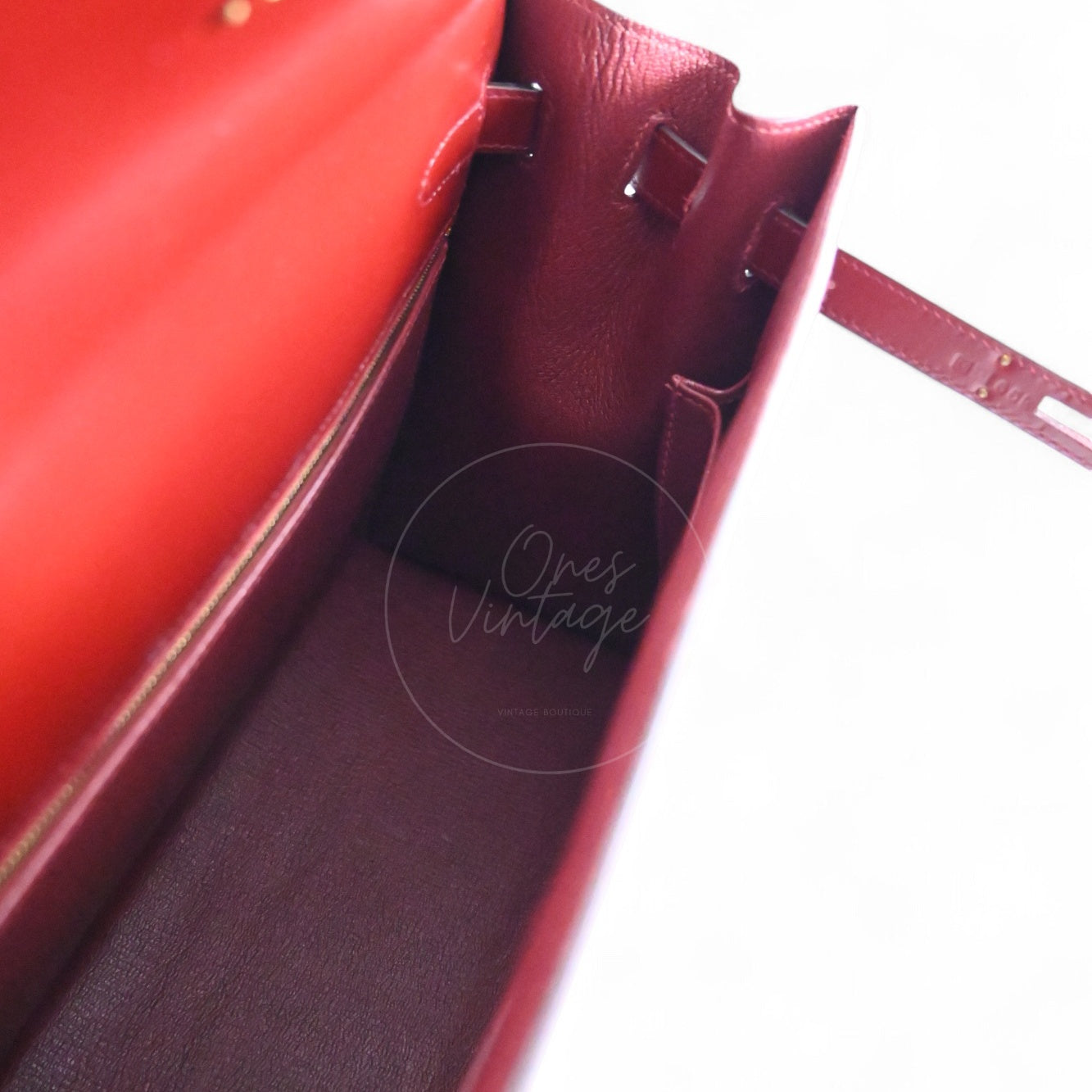 [Pre-Owned] Hermes Kelly 32 Rouge H Box GHW Stamp Square G