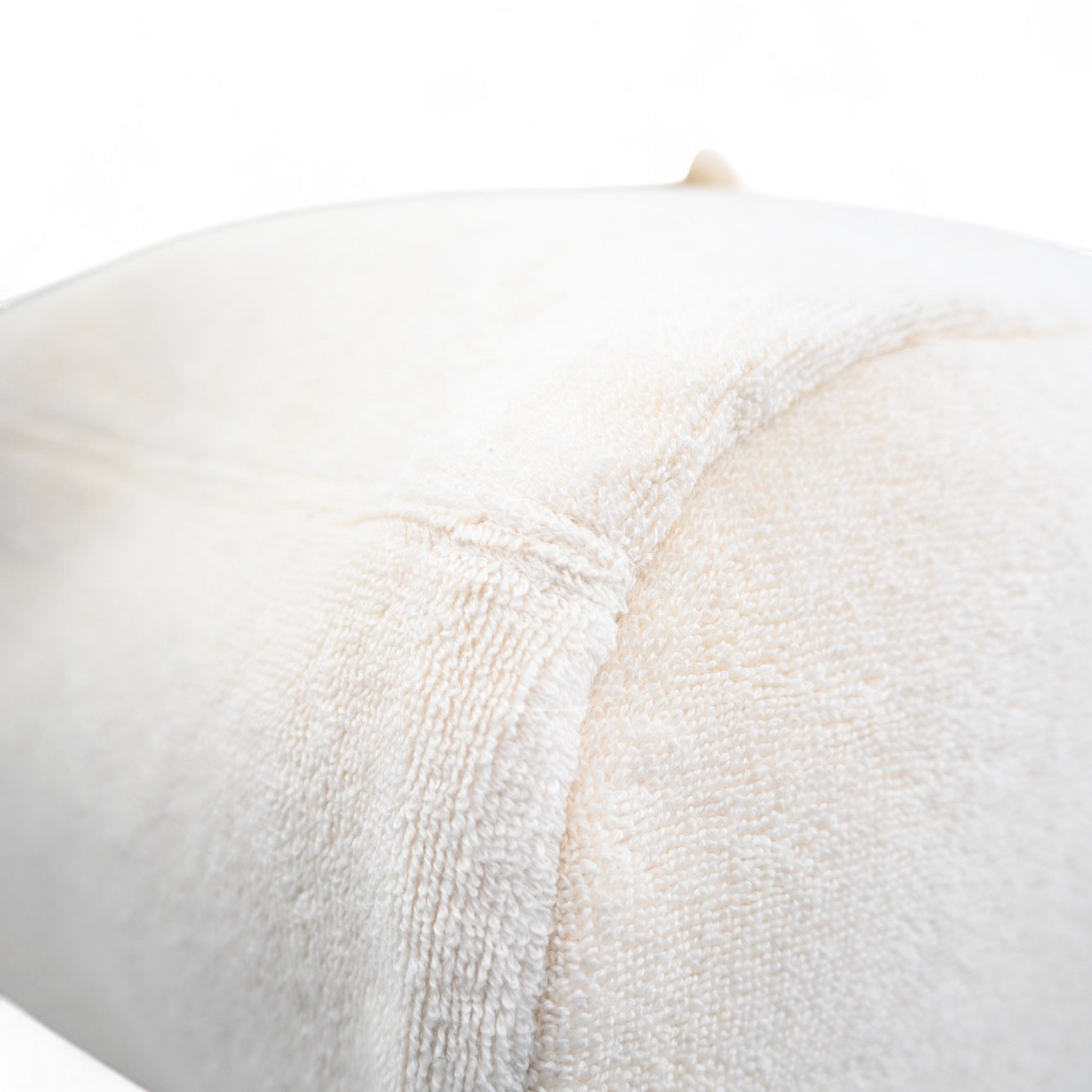 [Pre-owned] Chanel Towel Cotton Ivory Shoulder Bag