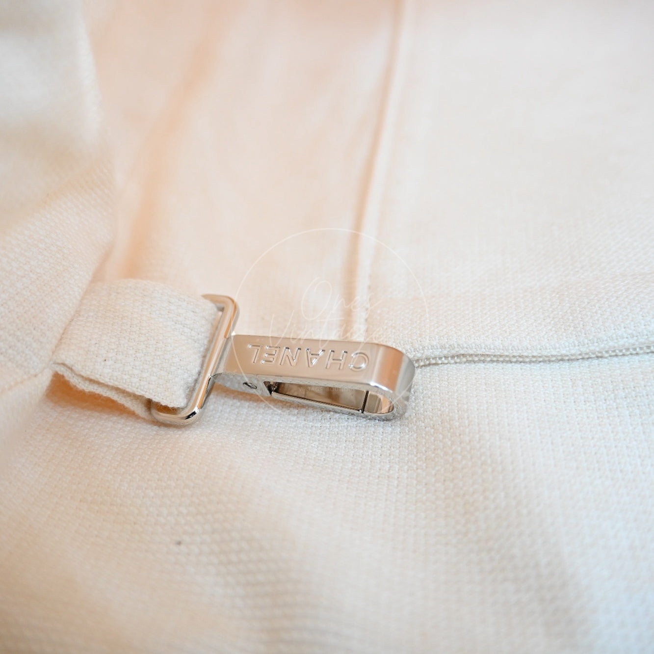 [Pre-owned] Chanel Towel Cotton Ivory Shoulder Bag