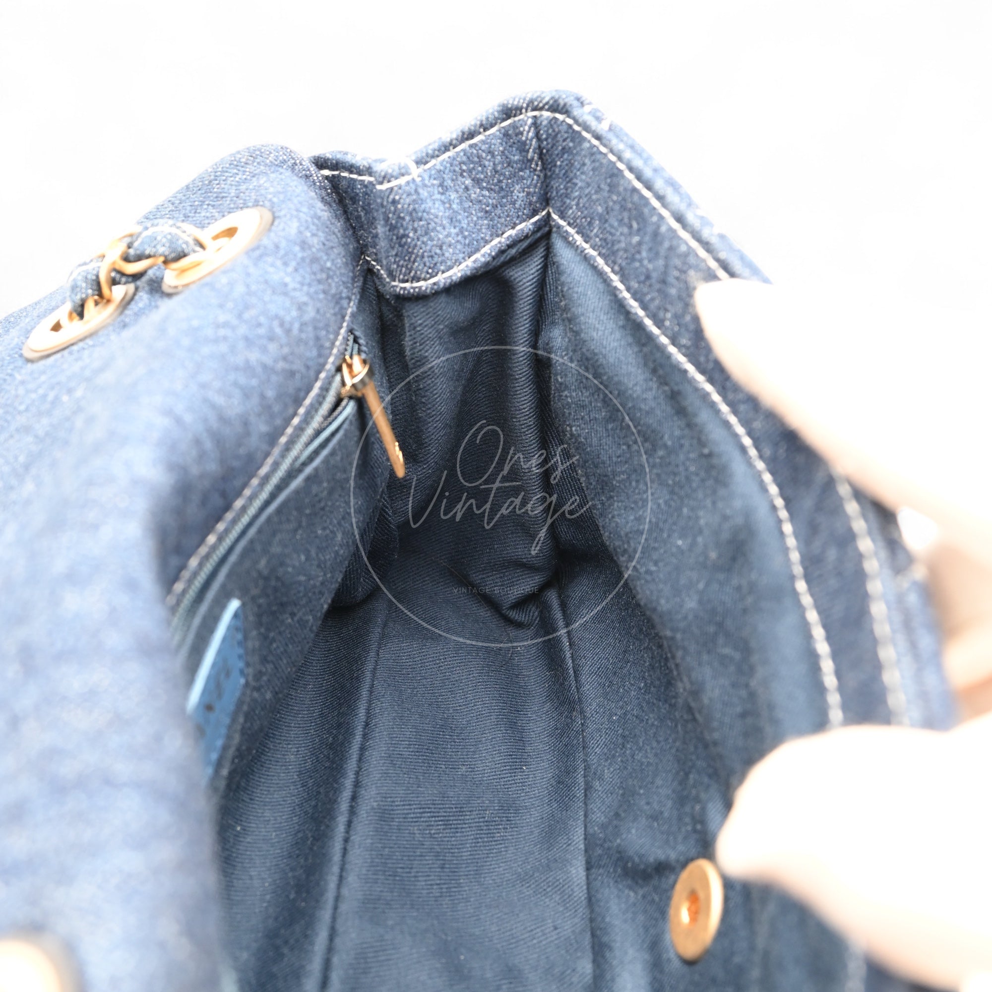 [Pre-owned] Chanel Medium Classic Flap Bag Blue Denim Trip Flap GHW
