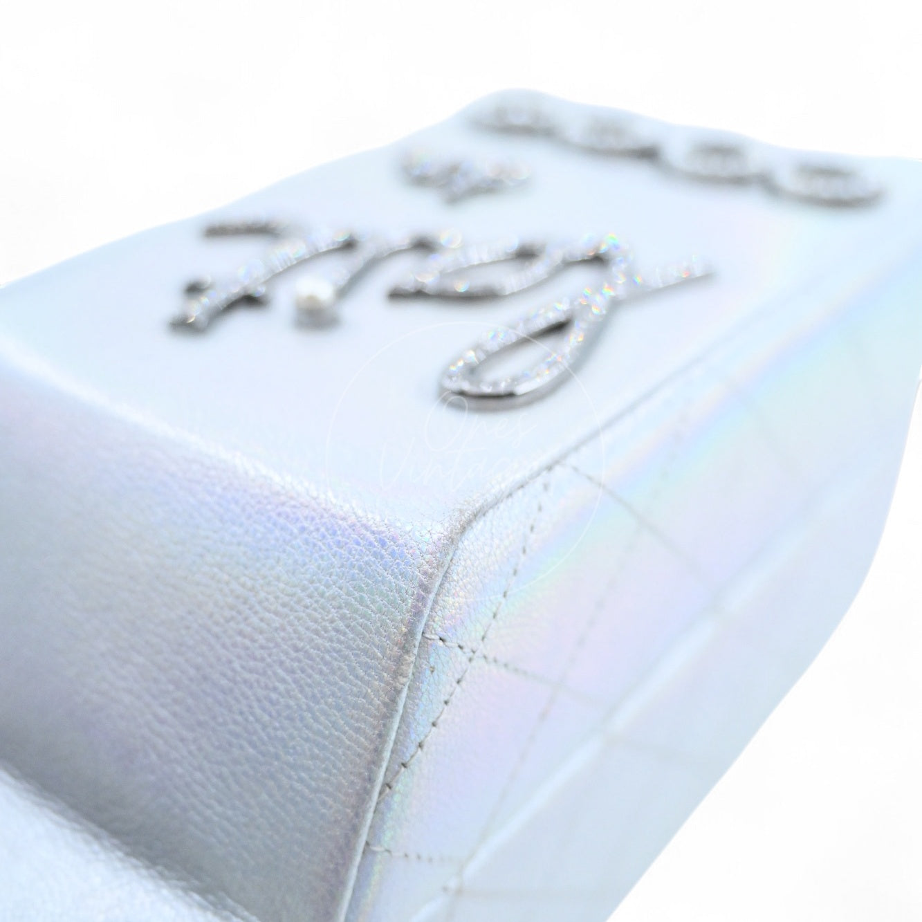 [Pre-owned] Chanel Milk Carton Iridiscent Silver Goatskin Series 20 Bag