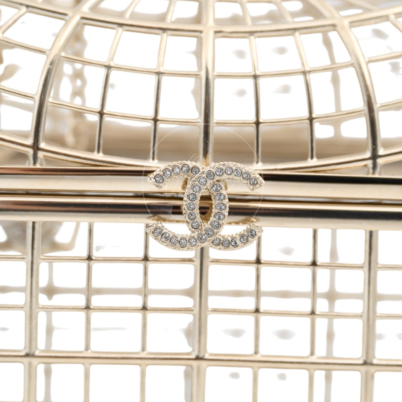 [Pre-owned] Chanel Bird Cage Minaudière in Gold-Tone Metal & Crystals Evening Handbag